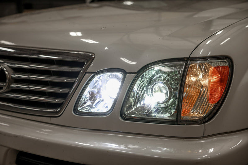 Load image into Gallery viewer, TEQ Customs LLC Headlights OEM+ Edition Headlights / 1998-2007 Lexus LX470