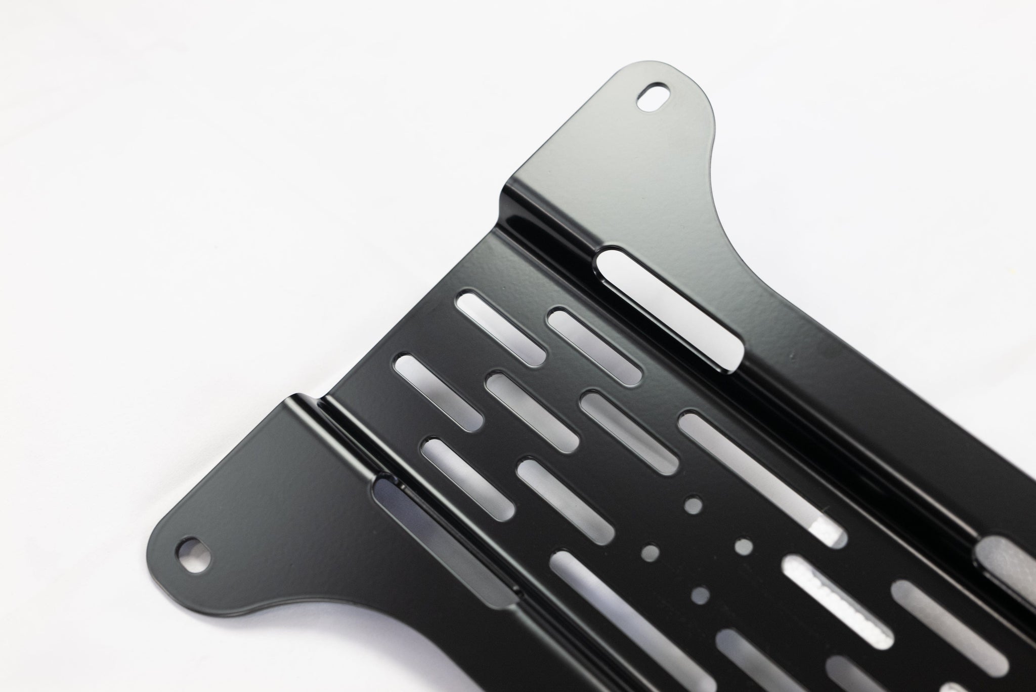 Adventure Imports Mounting Brackets Overland Kitted Universal Mounting Plate for MAXTRAX® Mini