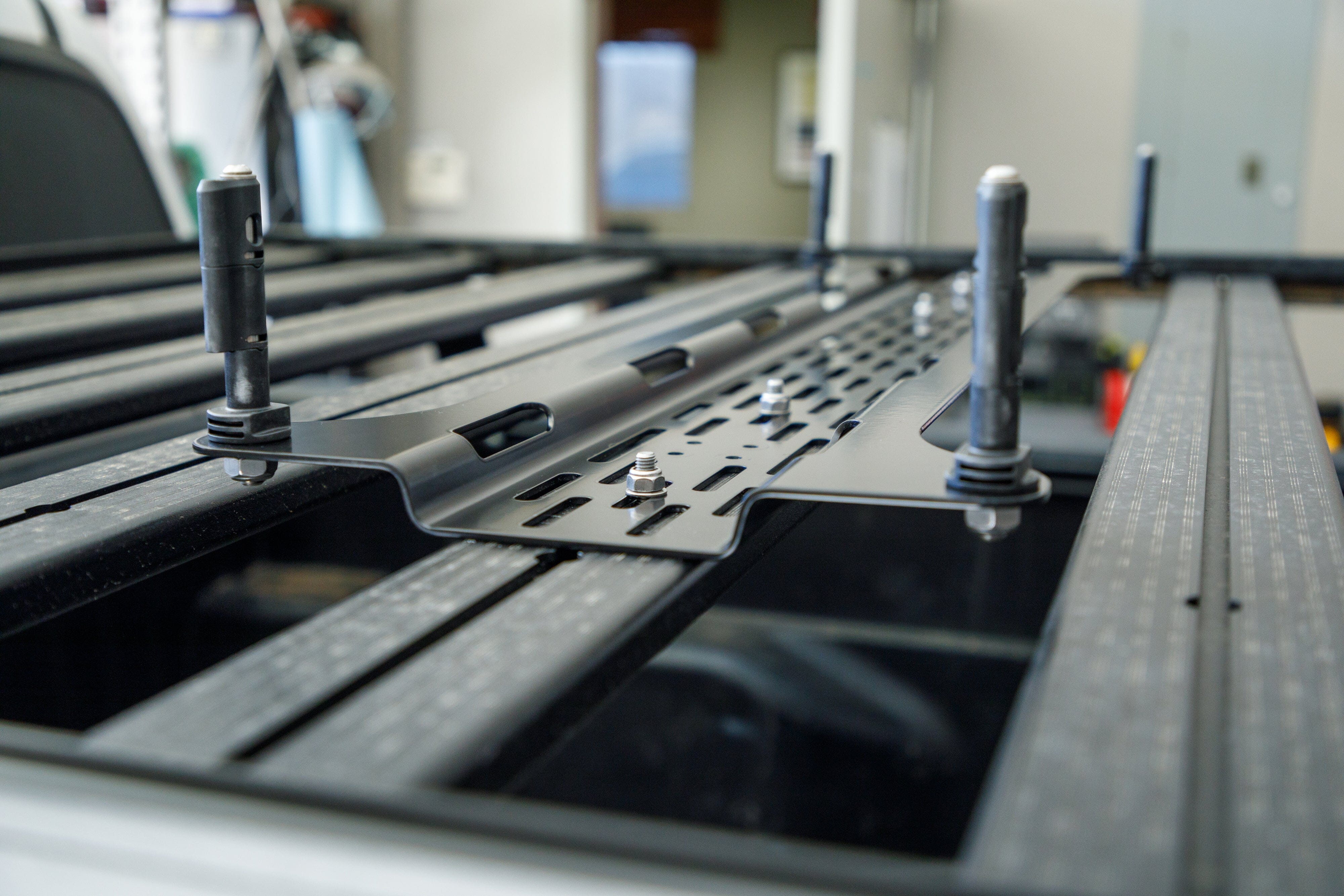 Adventure Imports Mounting Brackets Overland Kitted Universal Mounting Plate for MAXTRAX® MKII and XTREME