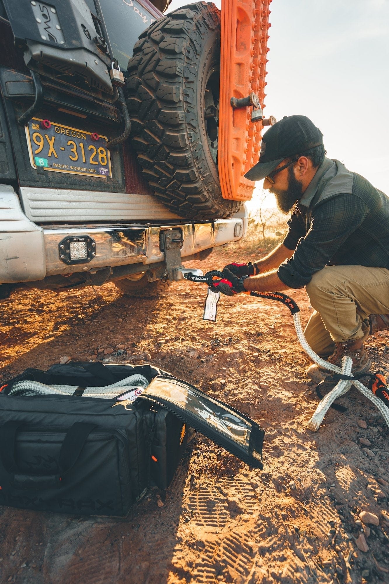 Adventure Imports Recovery Gear MAXTRAX Fuse Shackle