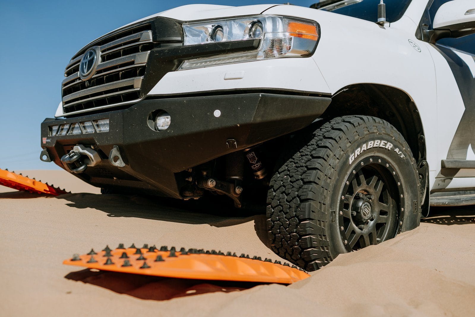 Adventure Imports Traction Boards MAXTRAX XTREME Signature Orange Recovery Boards