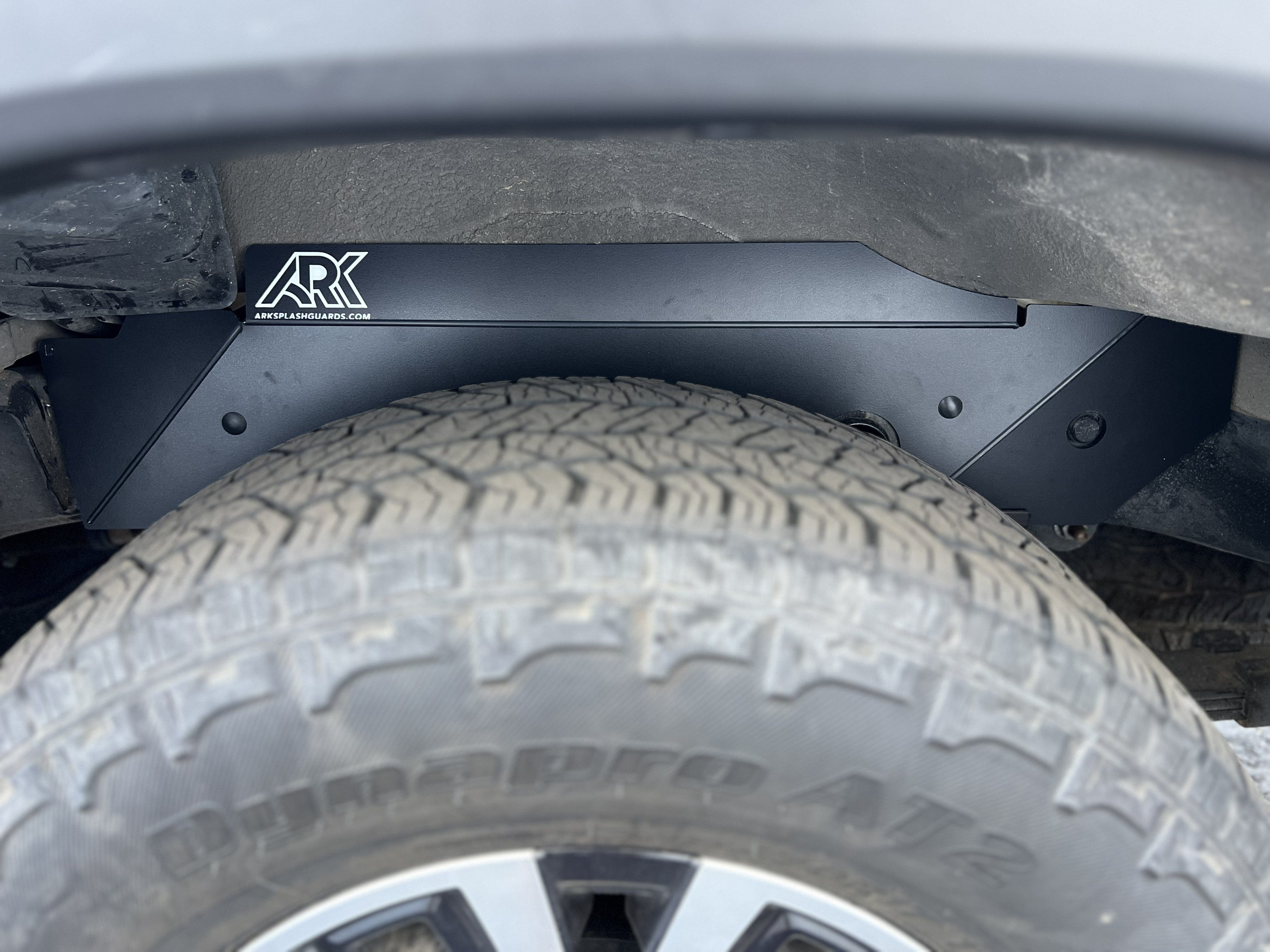 Ark Splash Guards Inner Wheel Well Guard Rear Splash Guards/Gap Filler Only / White 2022-2026 Nissan Frontier Pro4X TriXpoly Rear Splash Guards Gap Filler