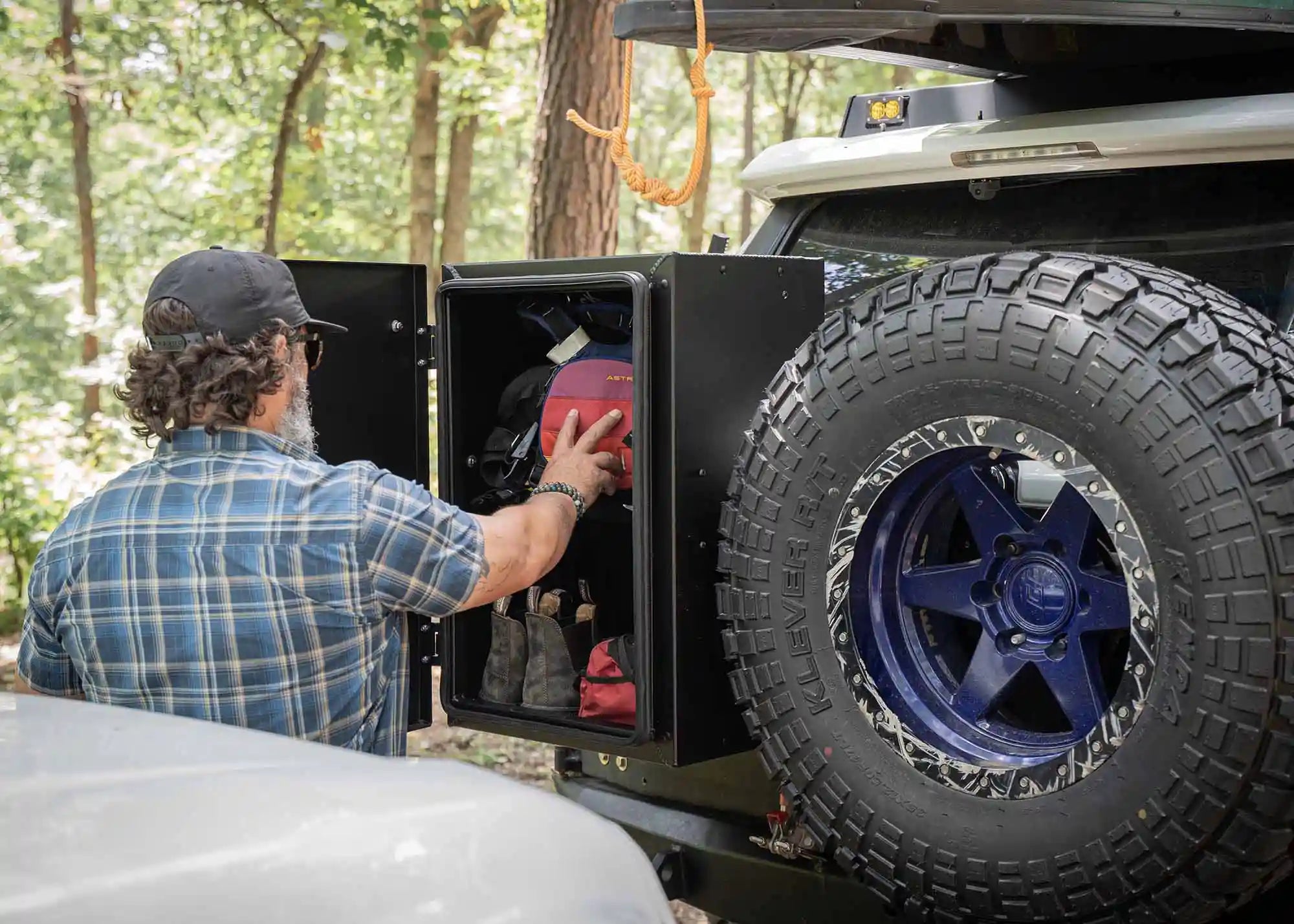 Backwoods Adventure Mods Interior Storage Universal Overland Storage Box (19x28x15)