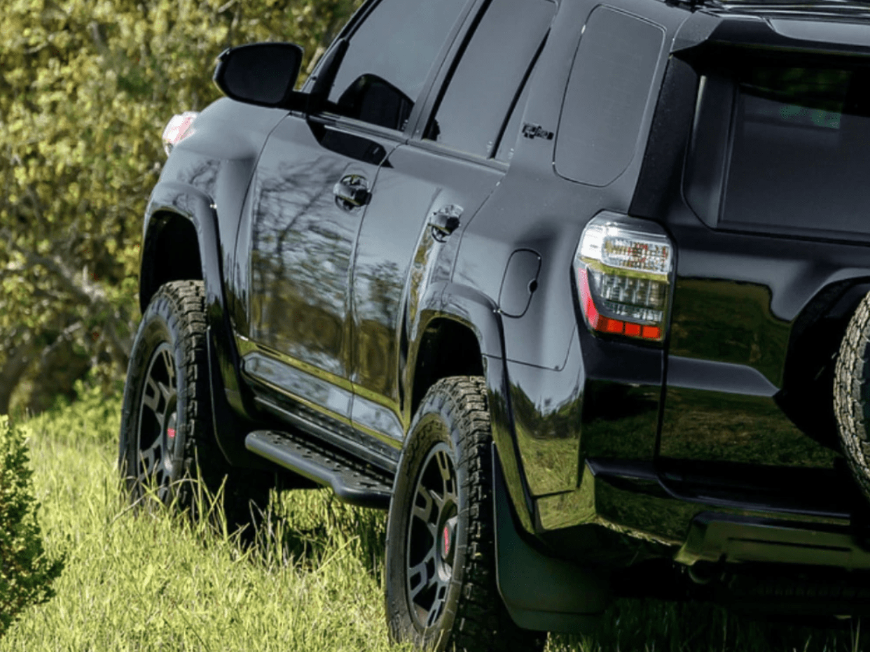 Cali Raised LED Armor 2010-2022 TOYOTA 4RUNNER STEP EDITION BOLT ON ROCK SLIDERS