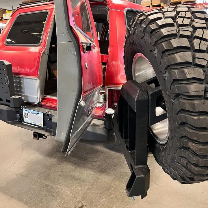 Chassis Unlimited Inc. 1973-1991 CHEVY/GM OCTANE DUAL SWING OUT REAR BUMPER