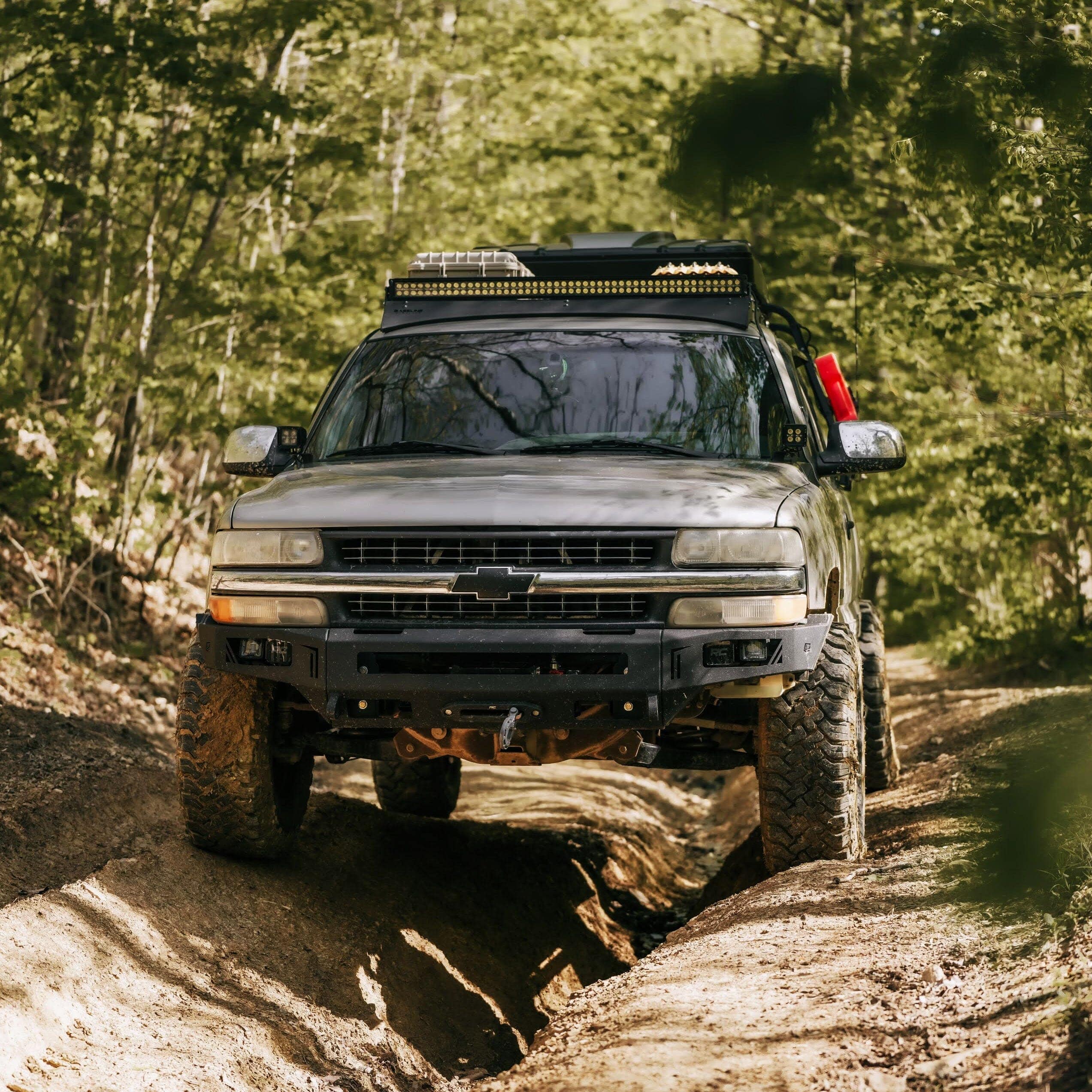 Chassis Unlimited Inc. 1999-2002 CHEVY 1500 & 2000-2006 TAHOE/SUBURBAN OCTANE FRONT WINCH BUMPER