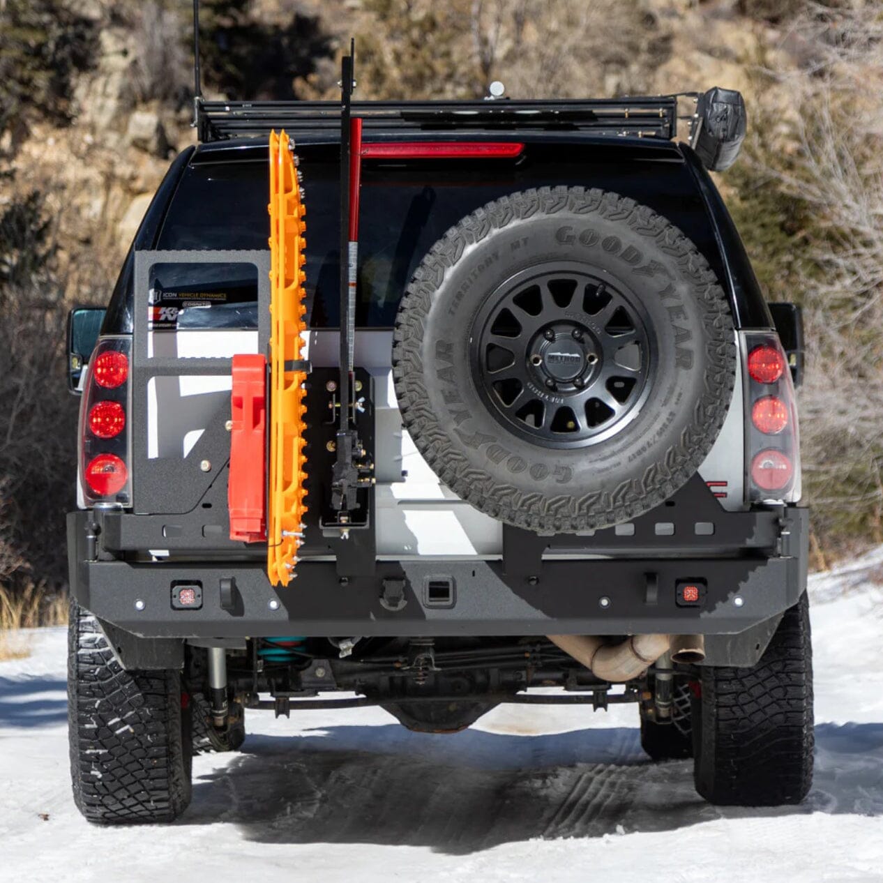 Chassis Unlimited Inc. 2007-2014 CHEVY SUBURBAN & GMC YUKON XL 1500/2500 HIGH CLEARANCE OCTANE DUAL SWING OUT REAR BUMPER