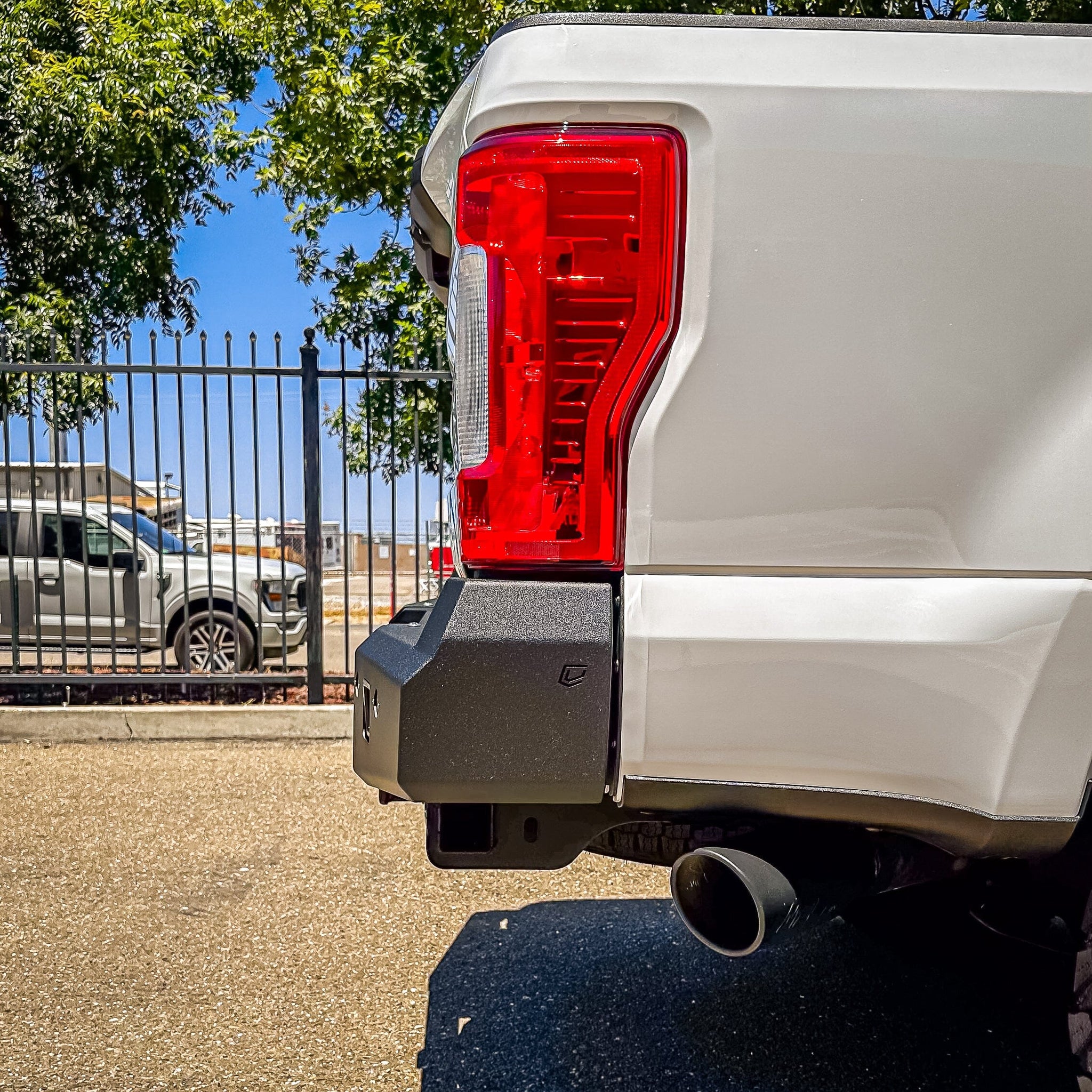 Chassis Unlimited Inc. 2017-2022 FORD SUPERDUTY F250/F350 FUEL SERIES REAR BUMPER