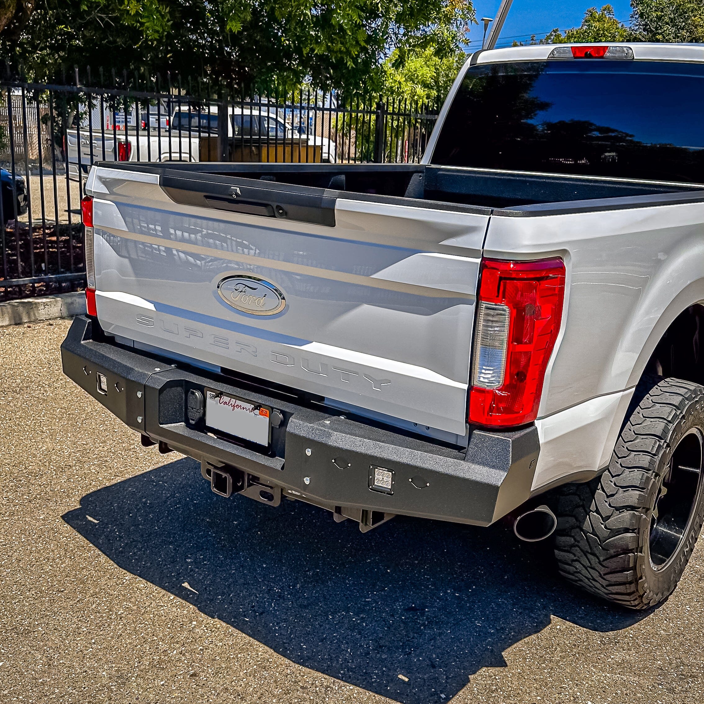 Chassis Unlimited Inc. 2017-2022 FORD SUPERDUTY F250/F350 FUEL SERIES REAR BUMPER