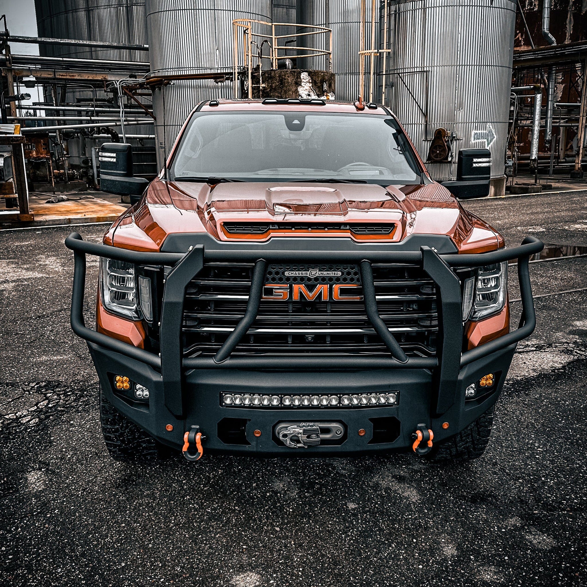 Chassis Unlimited Inc. 2020-2023 GMC SIERRA 2500/3500 ATTITUDE FRONT WINCH BUMPER W/ GUARD