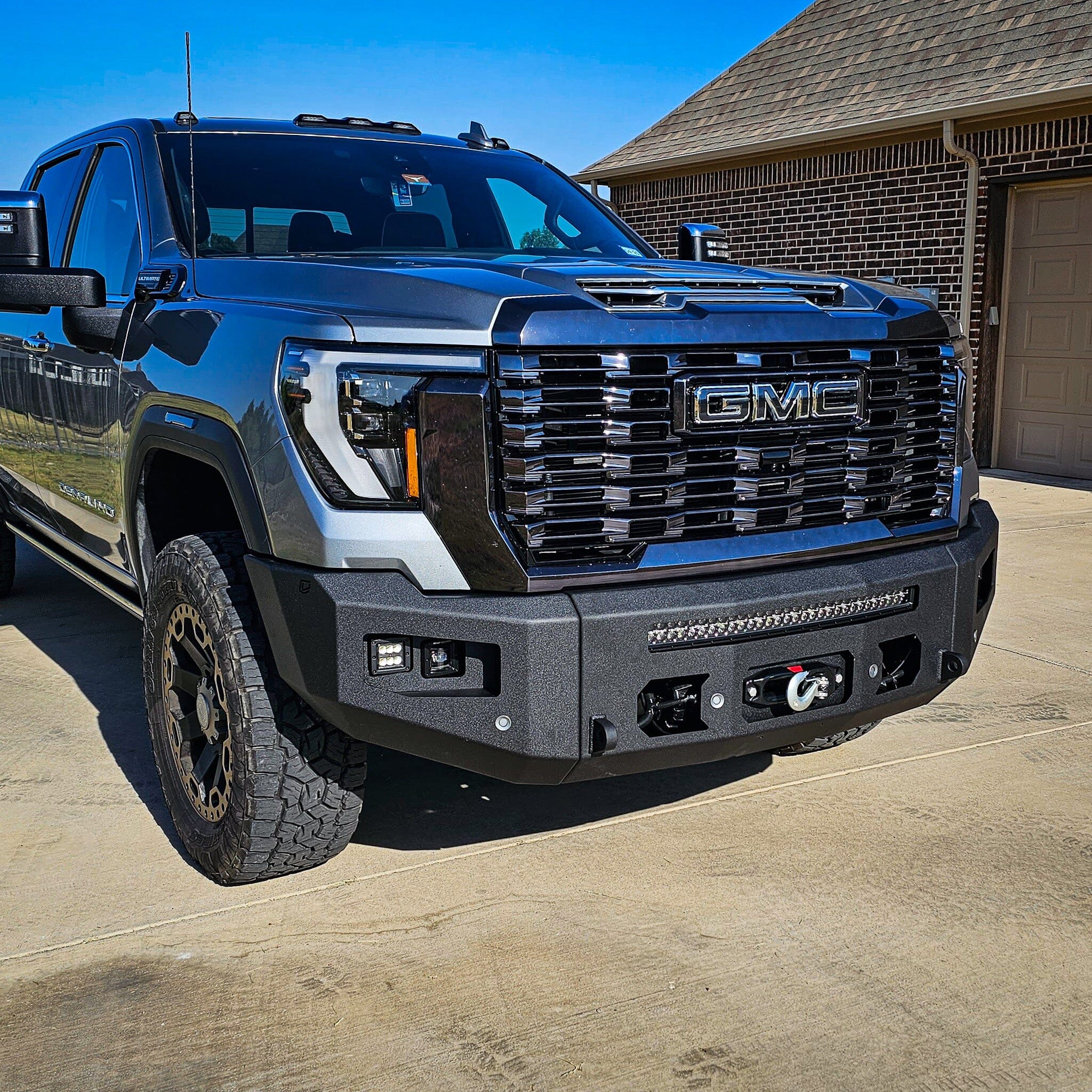 Chassis Unlimited Inc. 2024+ GMC SIERRA 2500/3500 ATTITUDE FRONT WINCH BUMPER