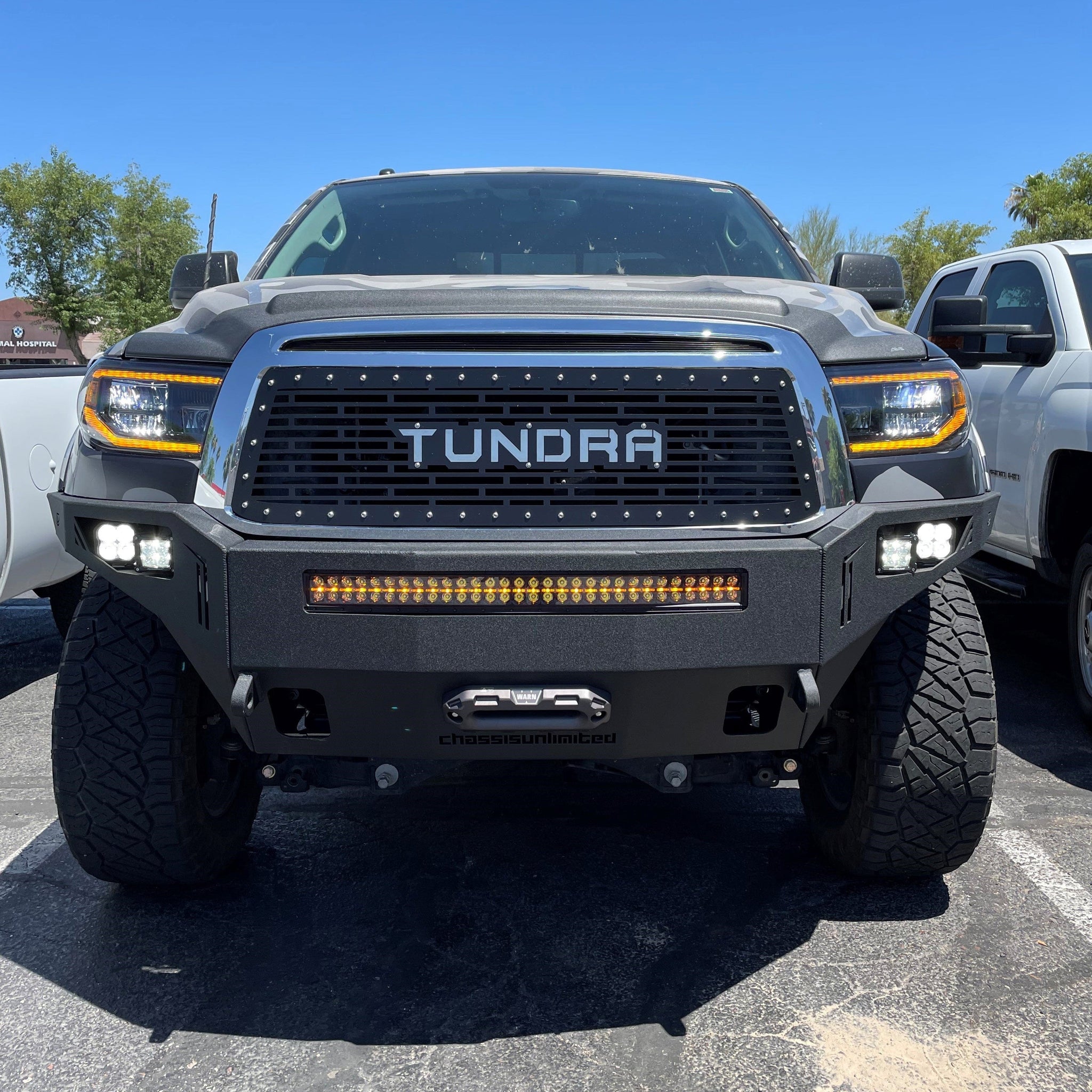 Chassis Unlimited Inc. Motor Vehicle Parts 2007-2013 TOYOTA TUNDRA OCTANE FRONT WINCH BUMPER