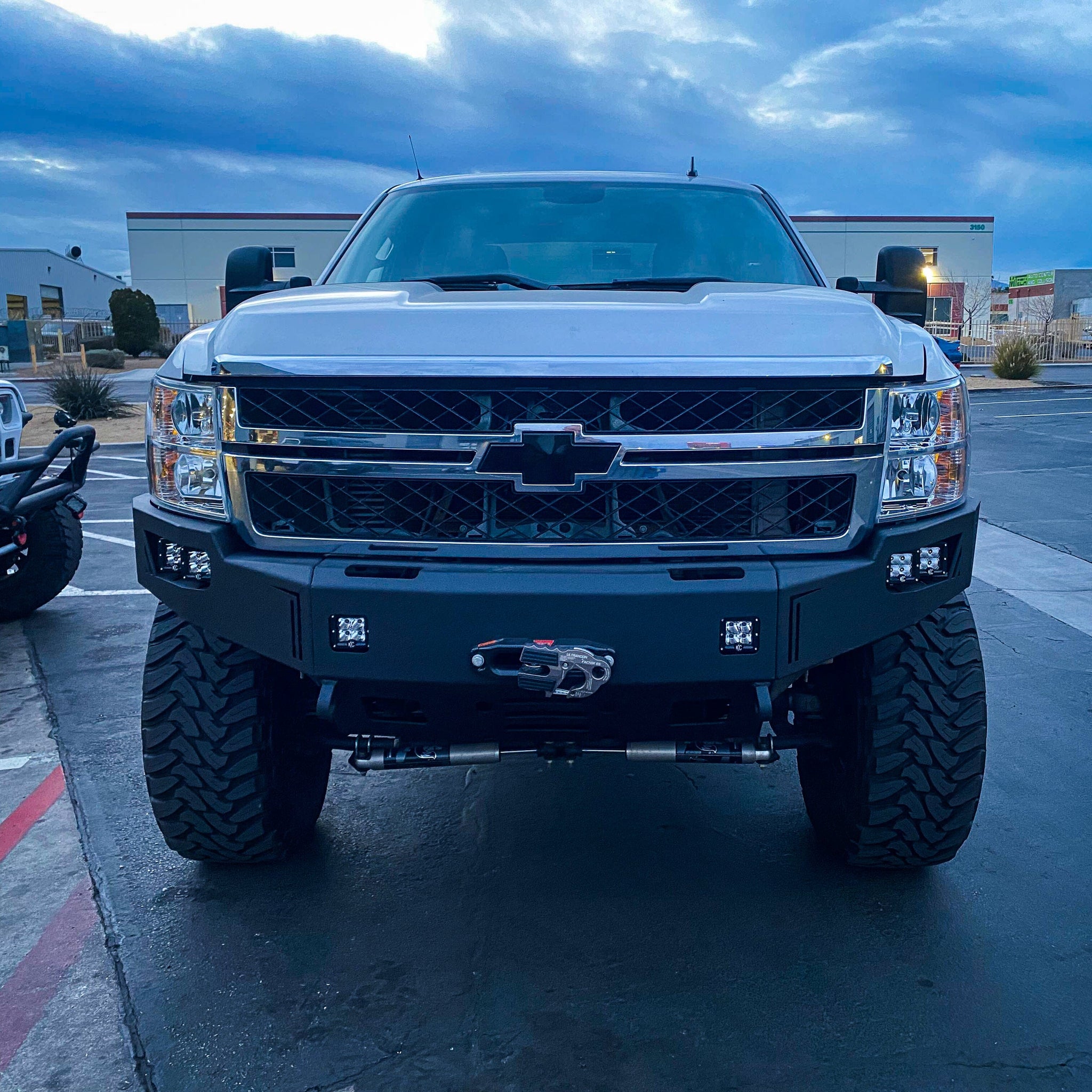 Chassis Unlimited Inc. Motor Vehicle Parts 2011-2014 CHEVY SILVERADO 2500/3500 OCTANE WINCH BUMPER