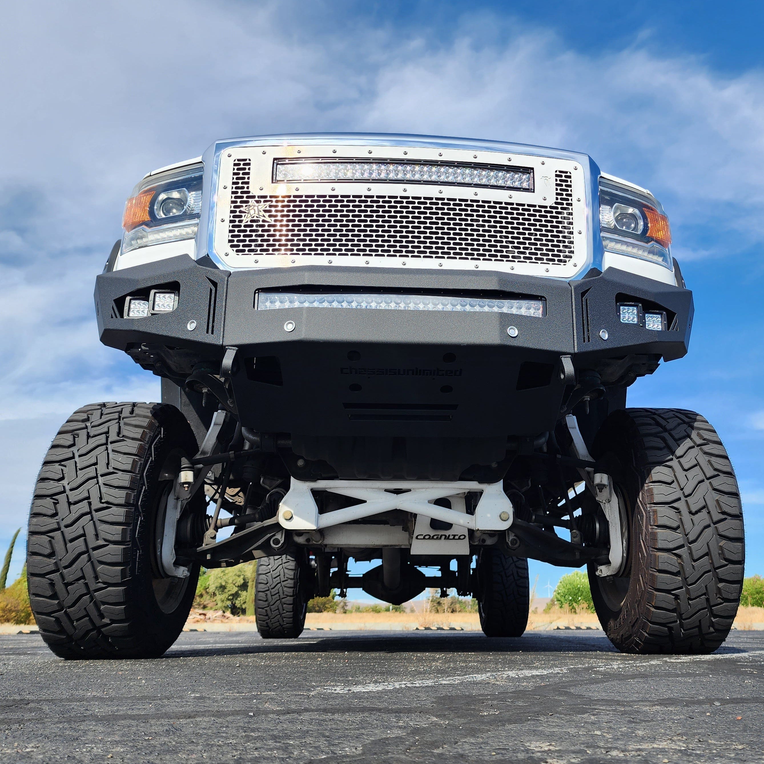 Chassis Unlimited Inc. Motor Vehicle Parts 2015-2019 GMC 2500HD/3500HD OCTANE SERIES FRONT BUMPER