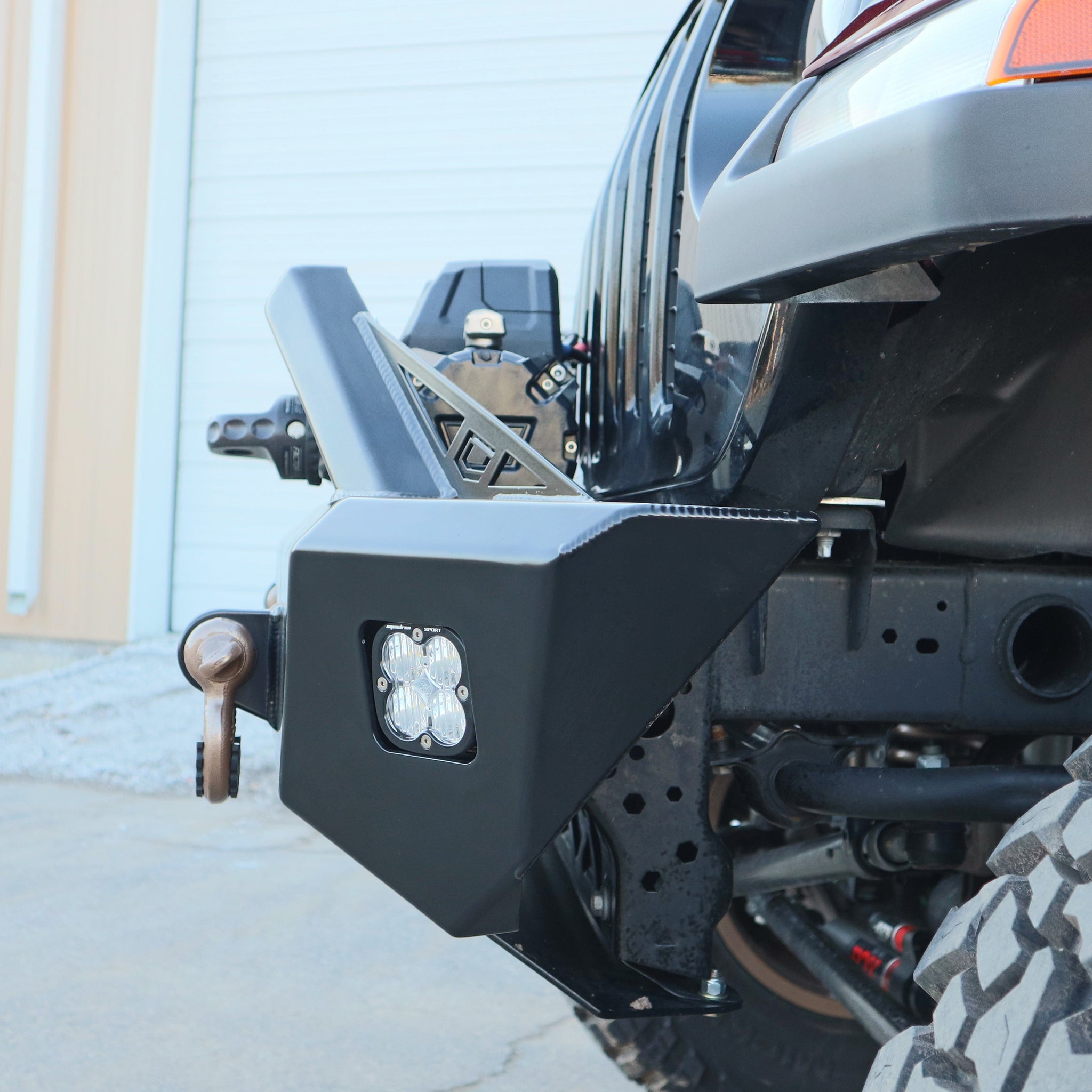 Chassis Unlimited Inc. Motor Vehicle Parts 2020-2022 JEEP GLADIATOR & JL OCTANE FRONT BUMPER