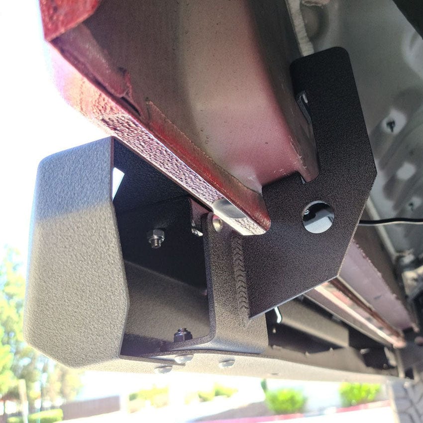 Chassis Unlimited Inc. Motor Vehicle Parts ATTITUDE MODULAR SIDE STEPS - BLACK - 2020-2024 CHEVY/GMC CREW CAB