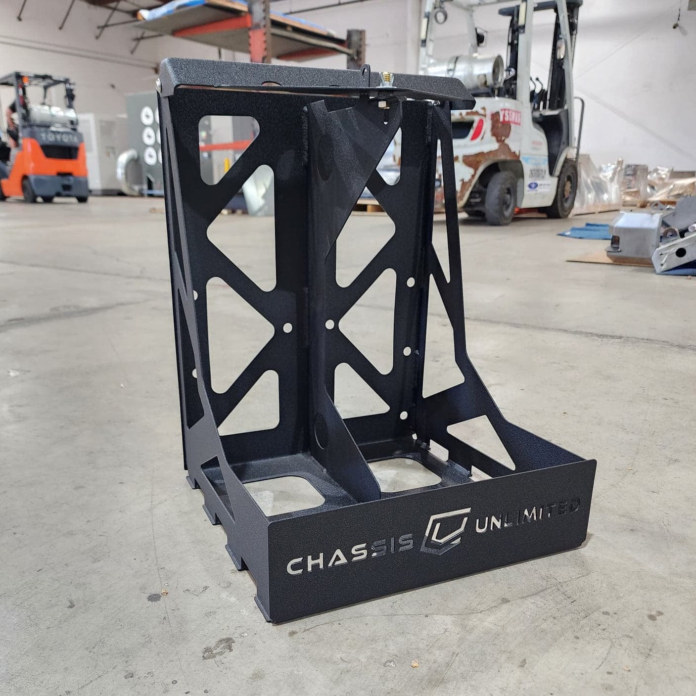 Chassis Unlimited Inc. Motor Vehicle Parts DUAL FUEL/WATER CAN MOUNT - FITS SWING OUT BUMPERS