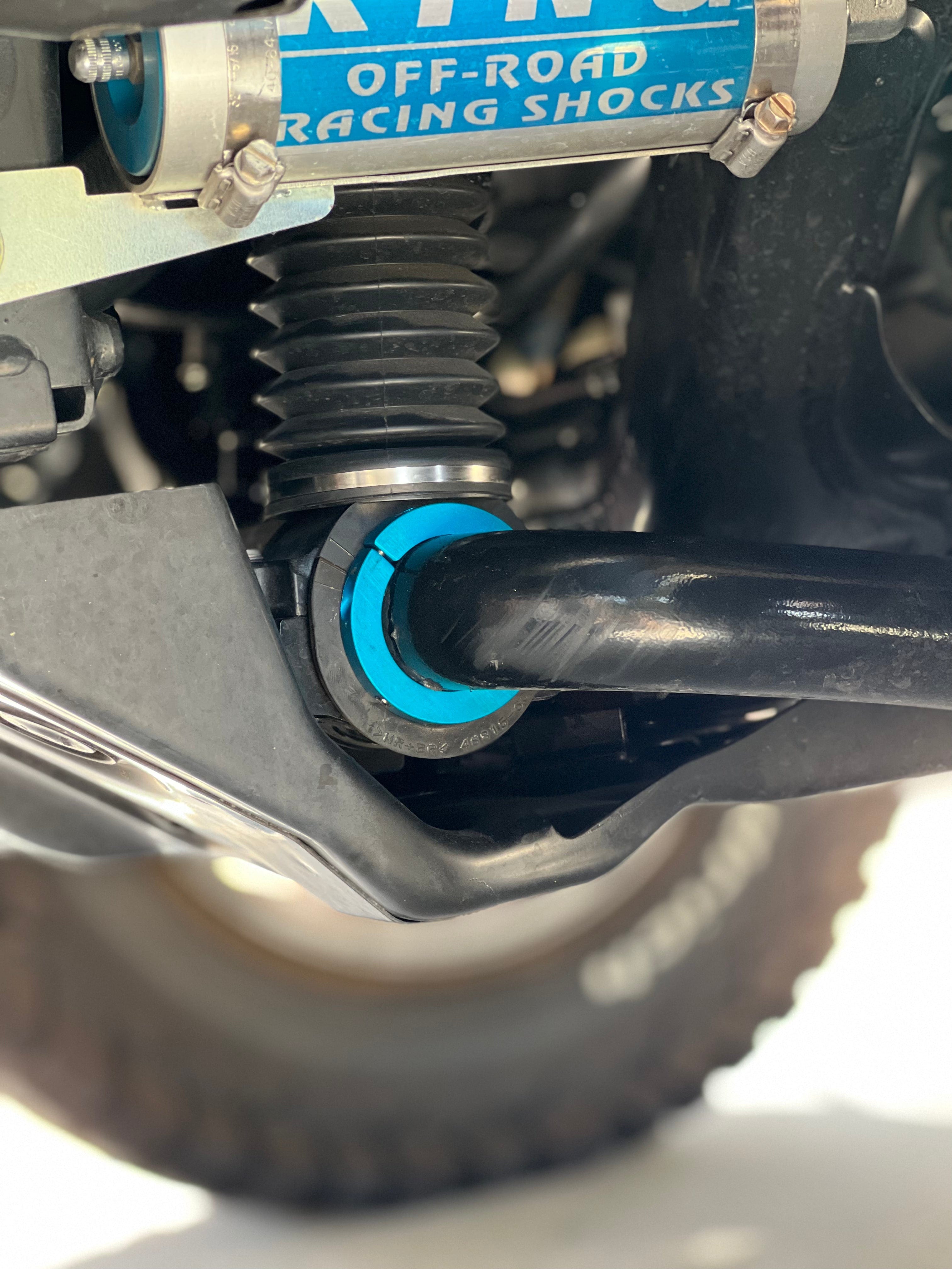 Dr KDSS Suspension KDSS Front Sway Bar Billet Clamps - 2010-2024 4Runner + 03-23 GX470/460