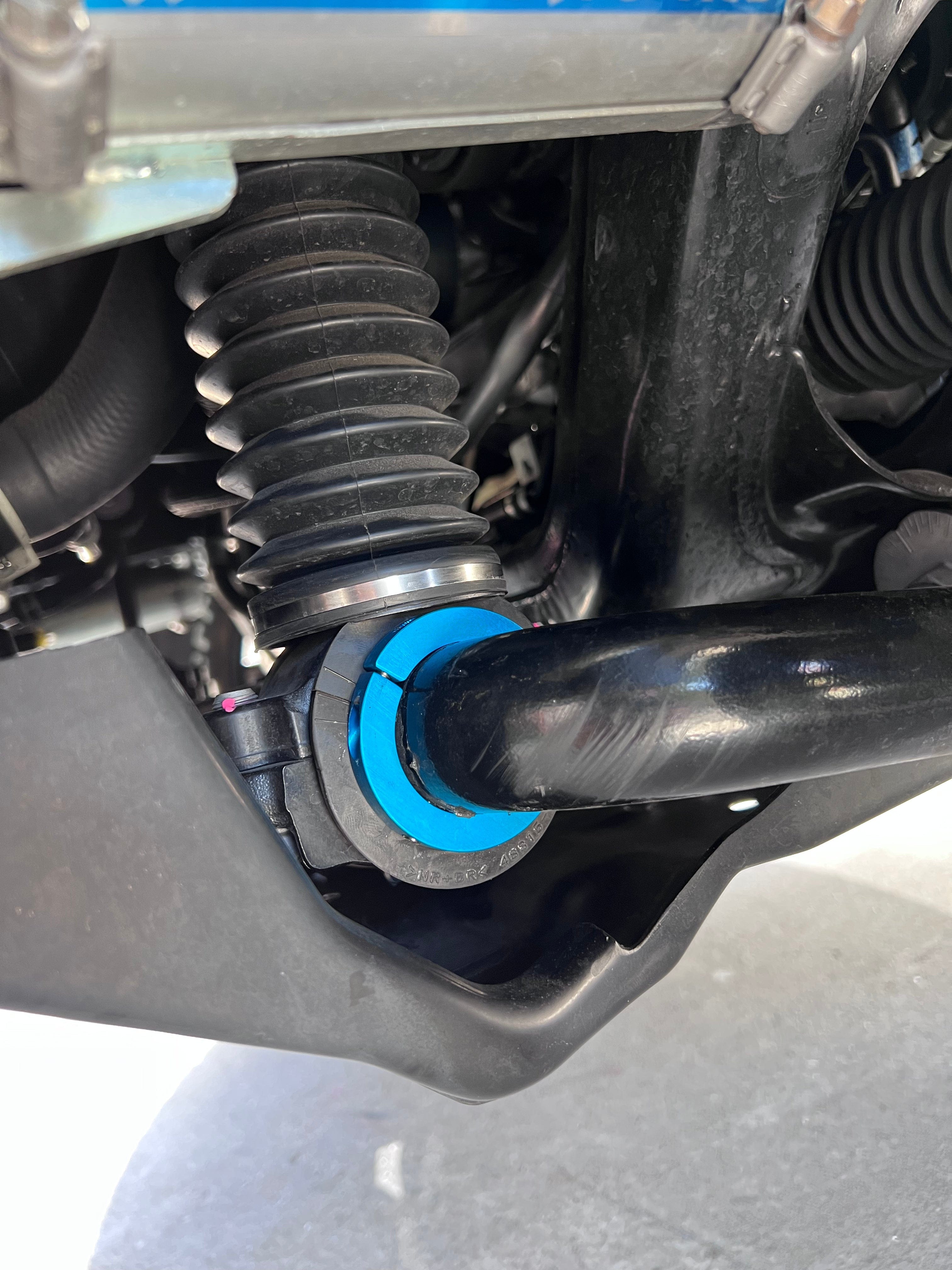 Dr KDSS Suspension KDSS Front Sway Bar Billet Clamps - 2010-2024 4Runner + 03-23 GX470/460