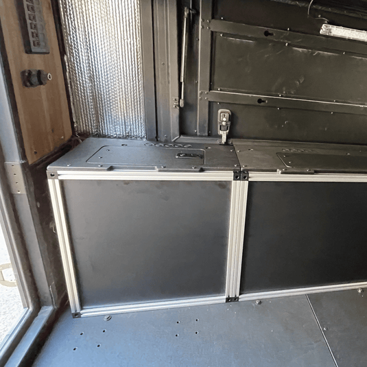 Goose Gear Drawers + Organization Alu-Cab Canopy Camper V2 - Jeep Gladiator 2019-Present JT - Rear Utility Module - 5' Bed