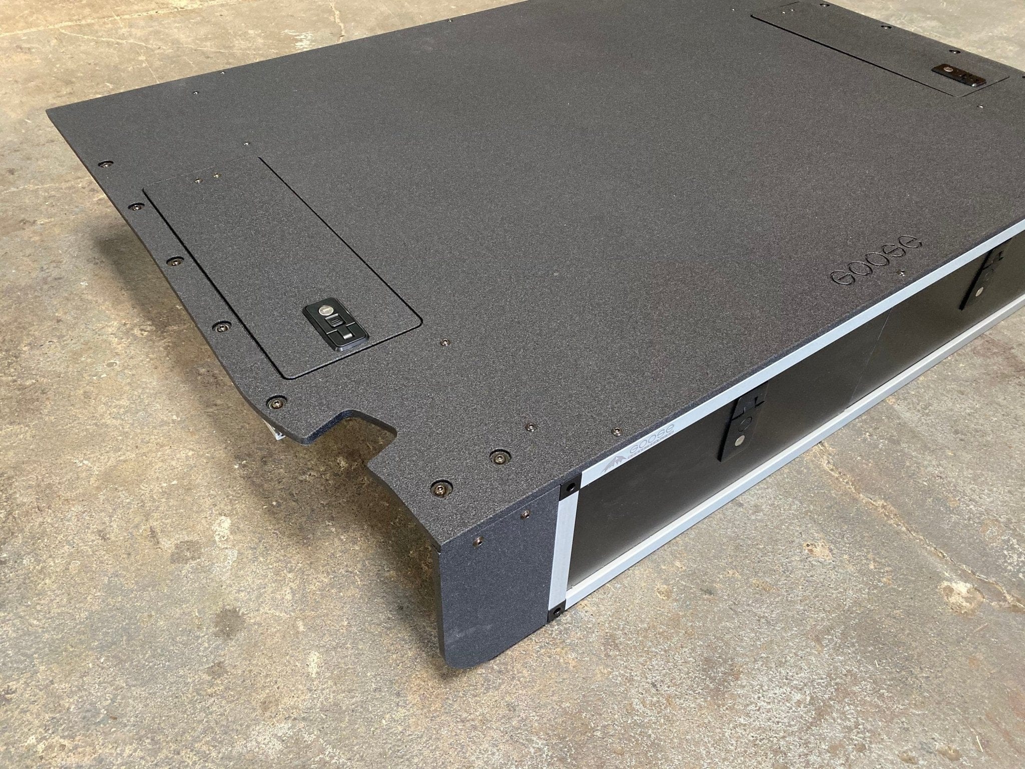 Goose Gear Drawers Toyota Land Cruiser 2008-2021 200 Series - Side x Side Drawer Module with Fitted Top Plate