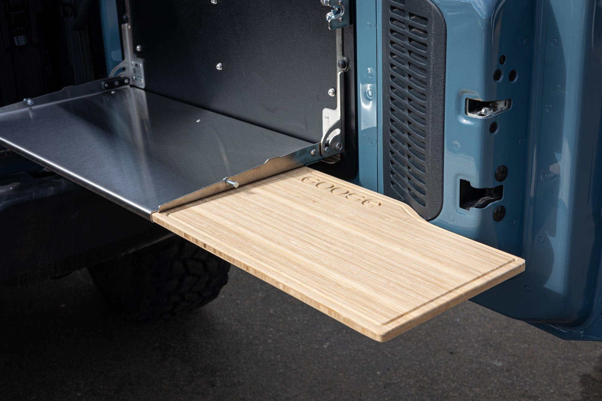Goose Gear Goose Gear Accessories Include Shipping Ford Bronco 2021-Present 6th Gen. - Tailgate Table