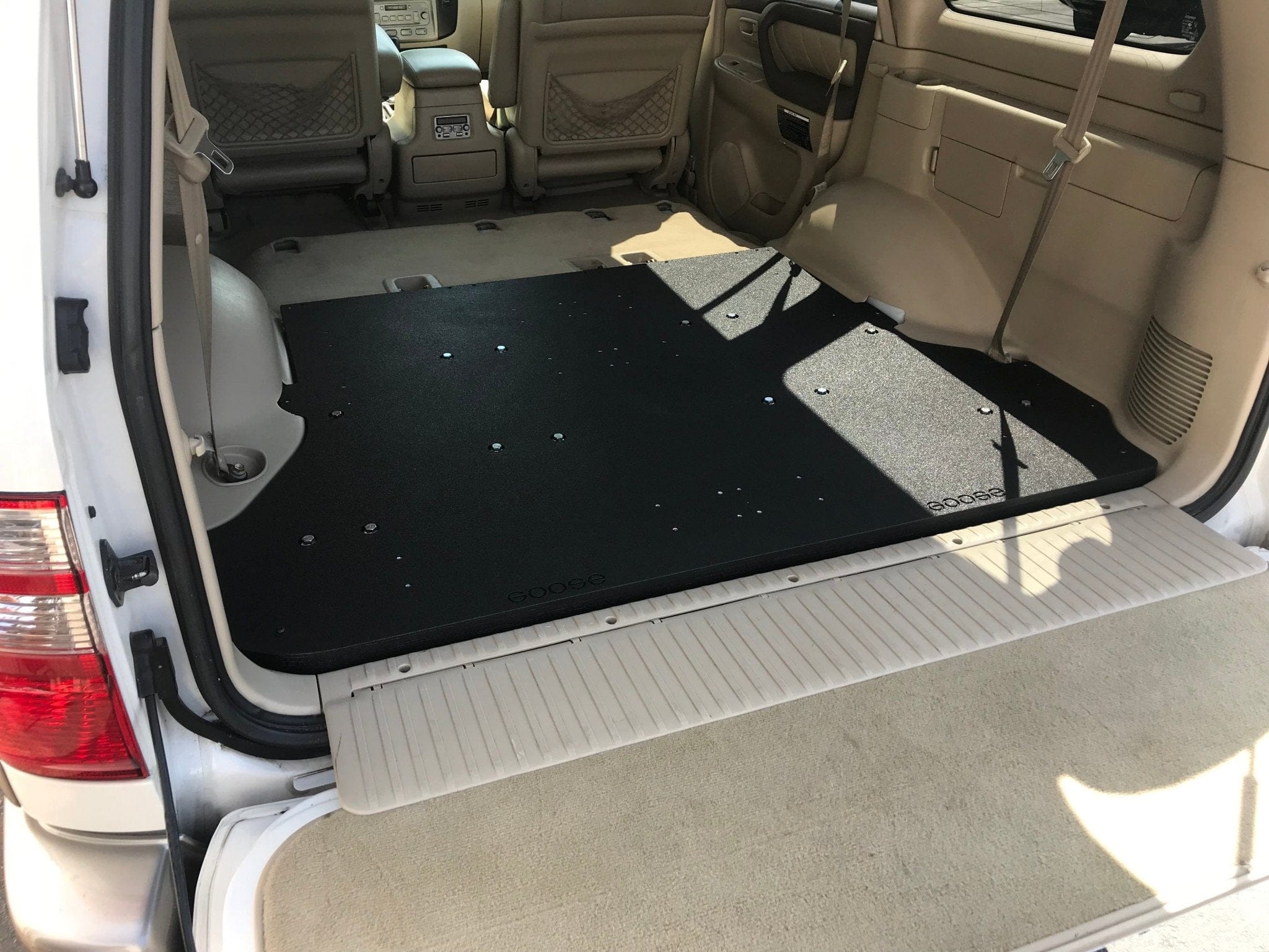 Goose Gear Interior Storage Include Shipping Toyota Land Cruiser 1998-2007 100 Series - Rear Plate System