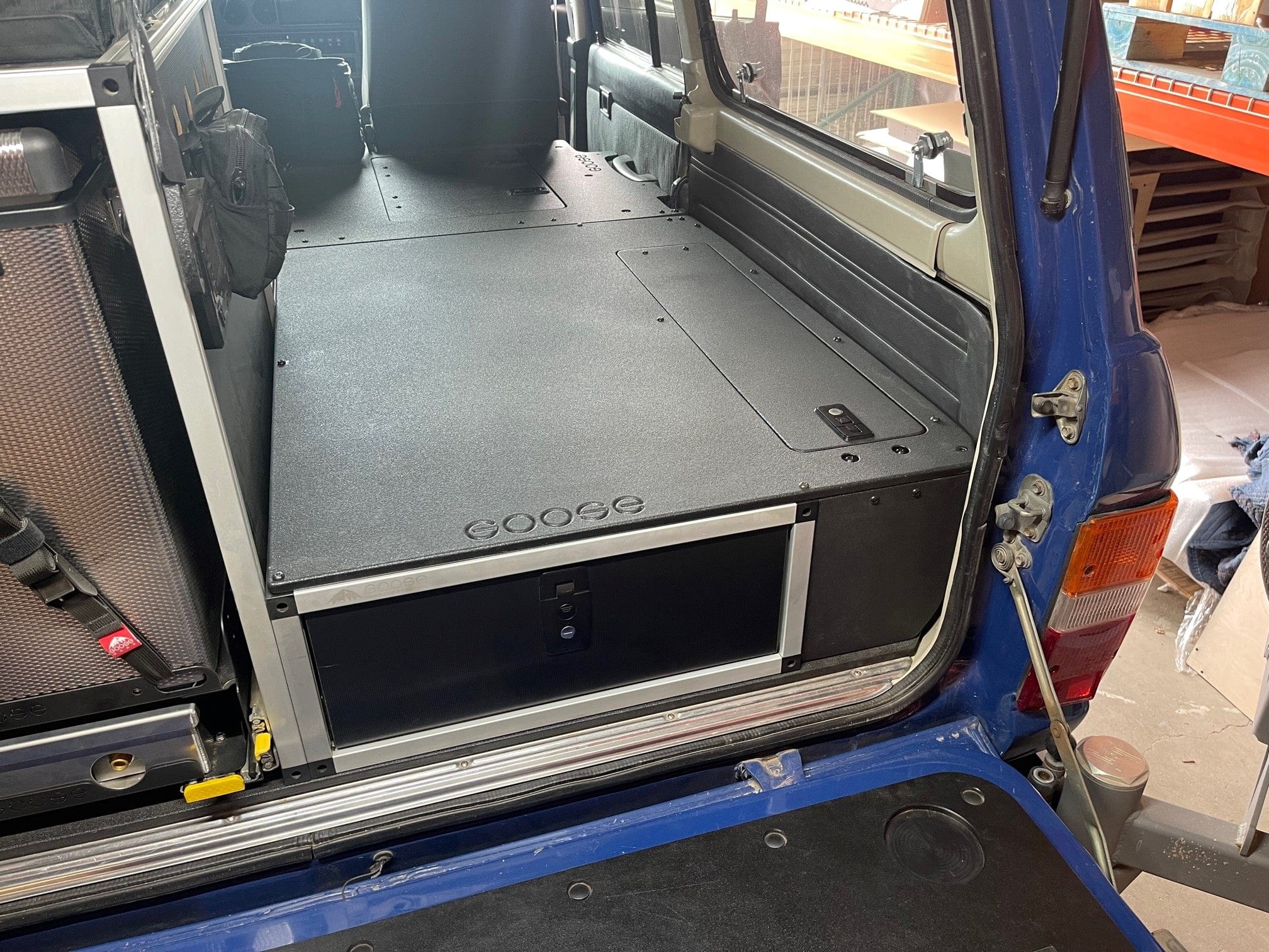 Goose Gear Interior Storage Toyota Land Cruiser 1980-1990 60 Series - Single Drawer Module with Fitted Top Plate - 22-3/16