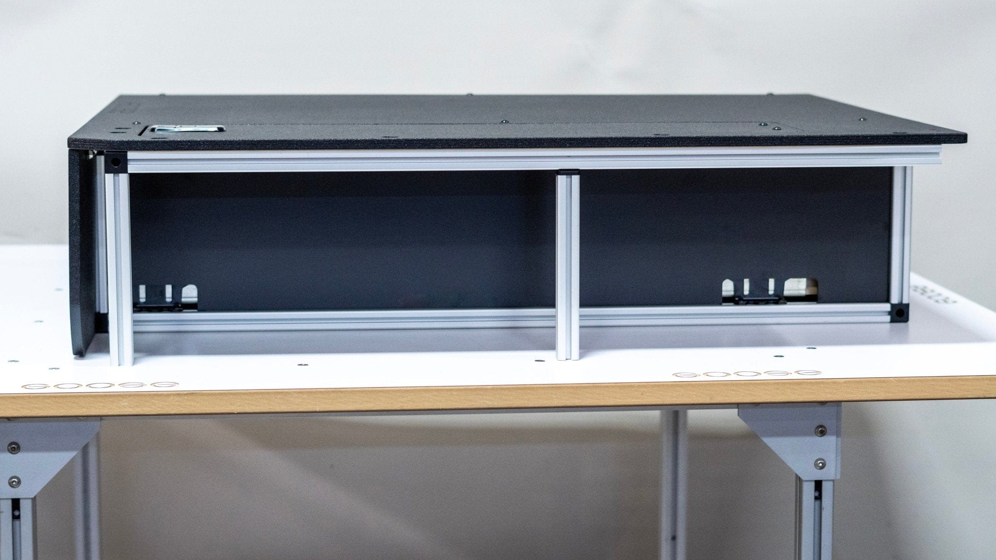 Goose Gear Interior Storage Toyota Land Cruiser 1980-1990 60 Series - Single Drawer Module with Fitted Top Plate - 22-3/16