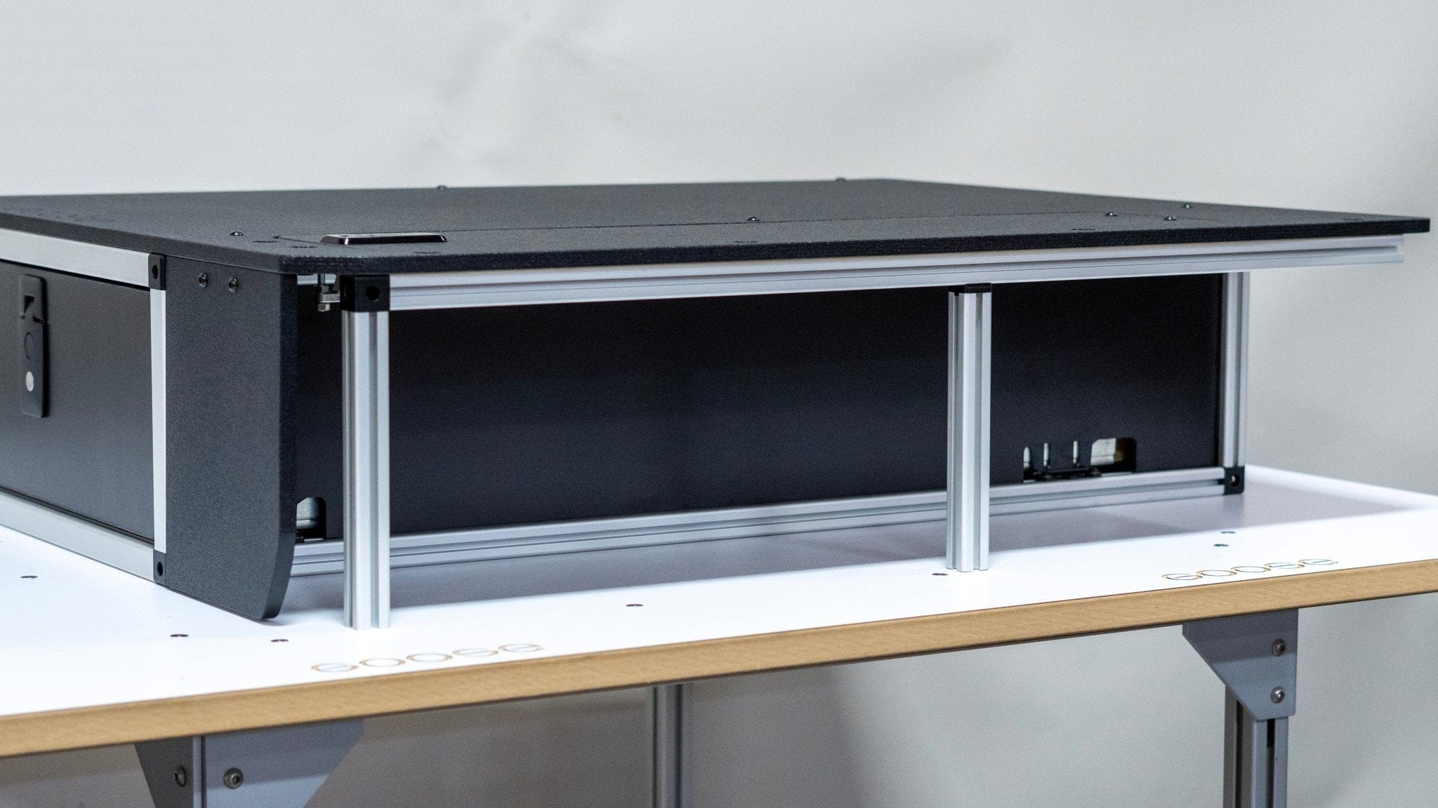 Goose Gear Interior Storage Toyota Land Cruiser 1980-1990 60 Series - Single Drawer Module with Fitted Top Plate - 22-3/16