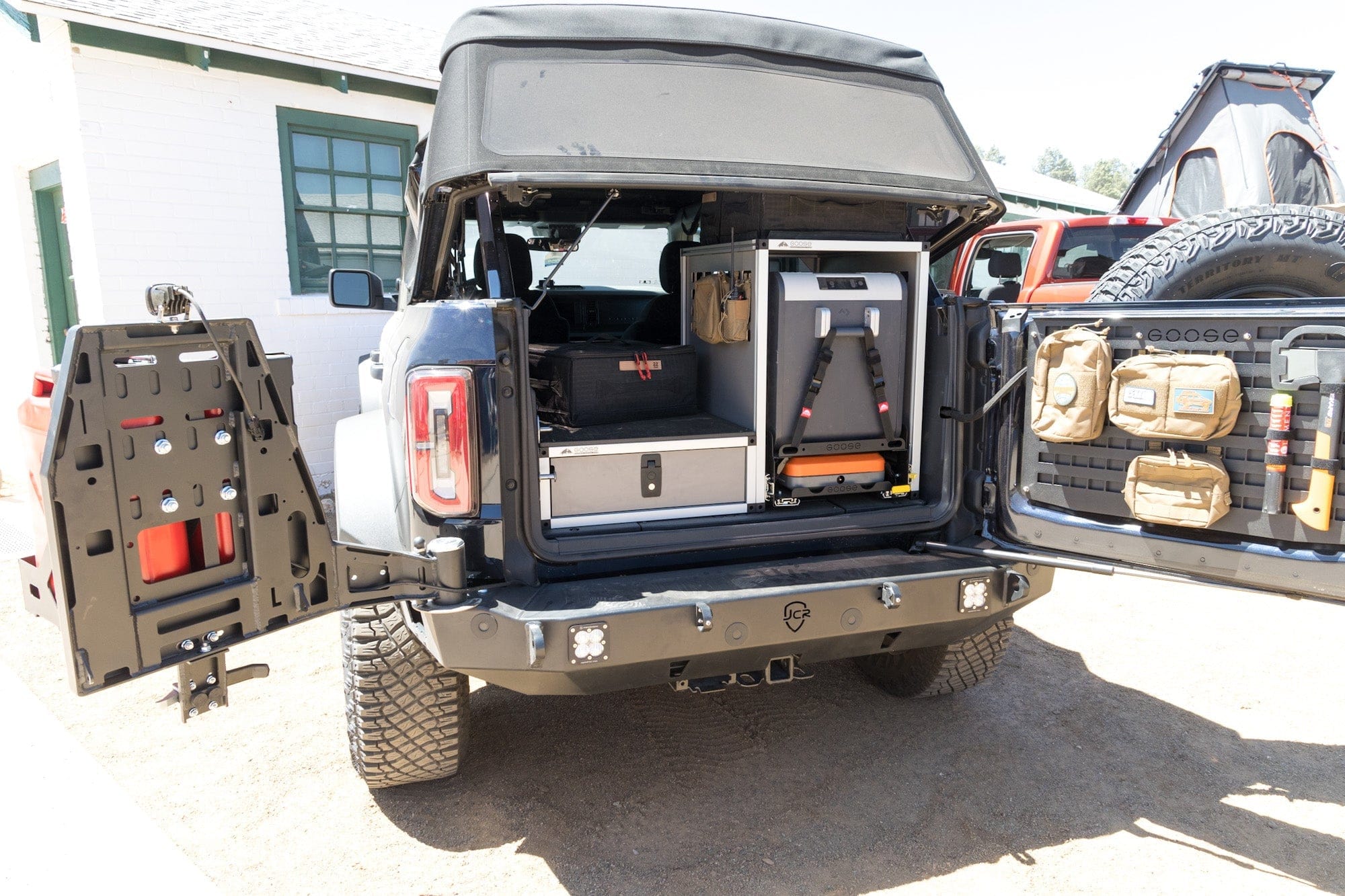 Goose Gear Interior Storage Ultimate Chef and Sleeping Package for Ford Bronco 2021-Present 6th. Gen. 4 Door