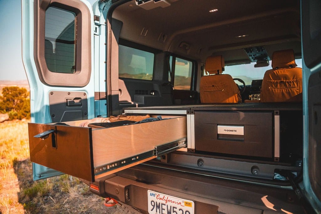 Goose Gear Packages Ineos - Grenadier - 2024-Present - 1st Gen - Explore Series - Stealth Sleep & Chef Package