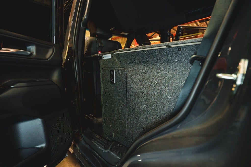 Goose Gear Packages TOYOTA - LAND CRUISER - 2024-PRESENT - LC250 - EXPLORE SERIES - STEALTH SLEEP & CHEF PACKAGE