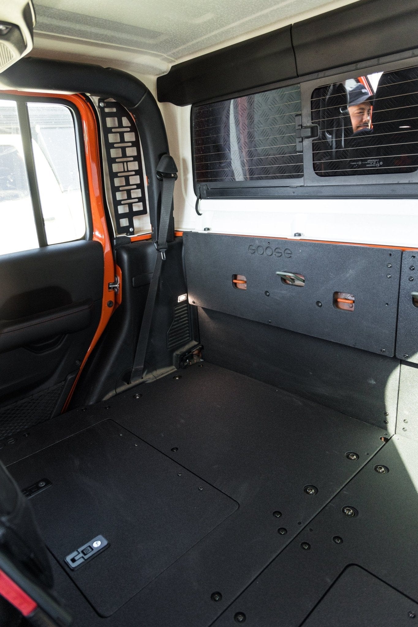 Goose Gear Plate Systems Include Shipping Jeep Gladiator 2019-Present JT 4 Door - Back Wall