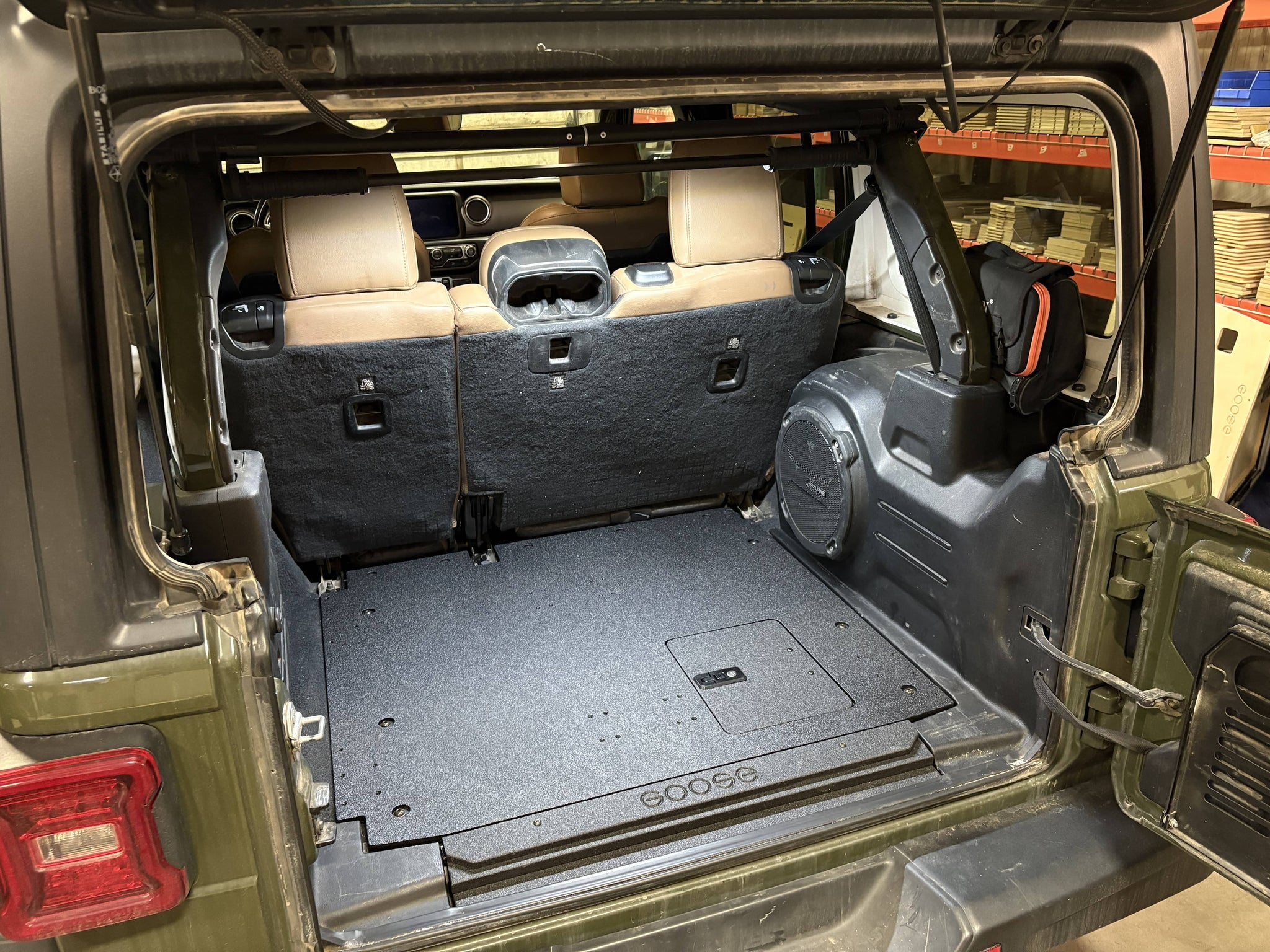 Goose Gear Plate Systems Jeep Wrangler 2018-Present JLU 4 Door - Rear Plate System