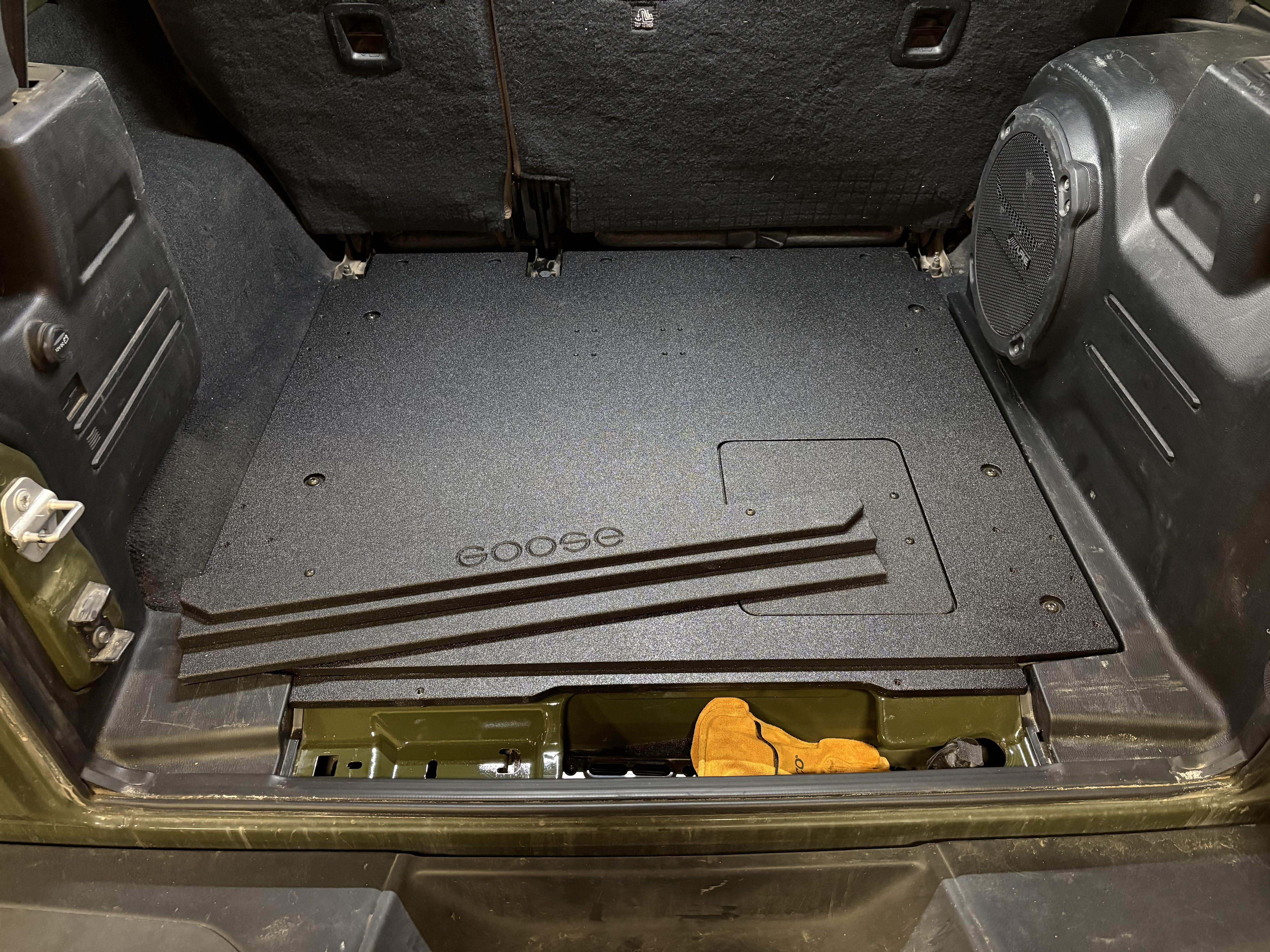 Goose Gear Plate Systems Jeep Wrangler 2018-Present JLU 4 Door - Rear Plate System
