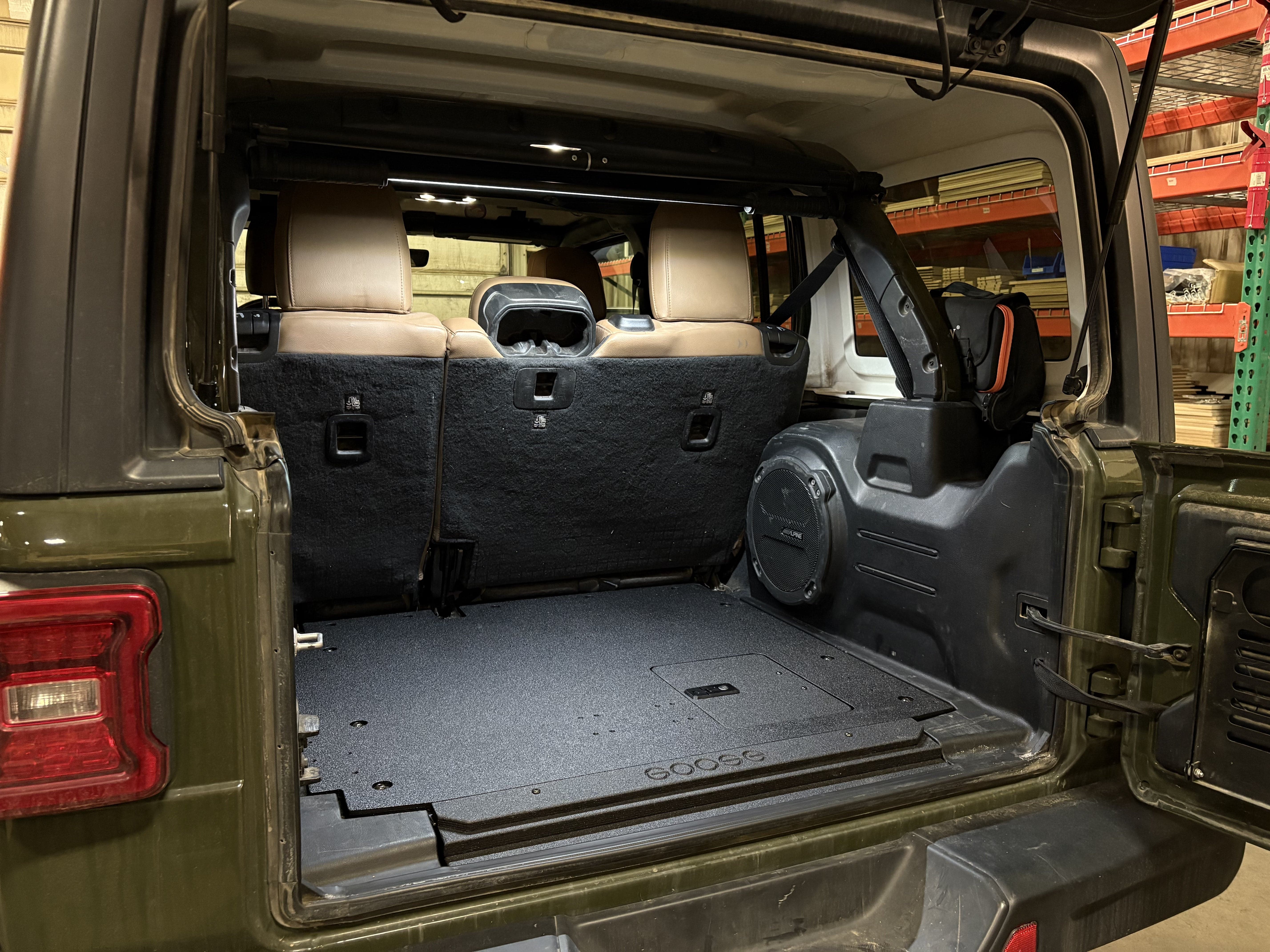 Goose Gear Plate Systems Jeep Wrangler 2018-Present JLU 4 Door - Rear Plate System