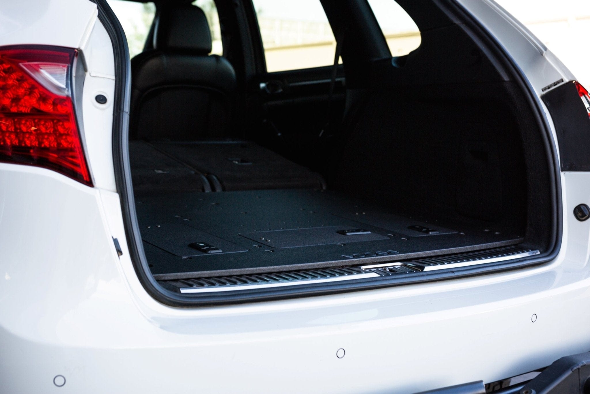 Goose Gear Plate Systems Volkswagen Touareg 2011-2017 2nd Gen. - Rear Plate System