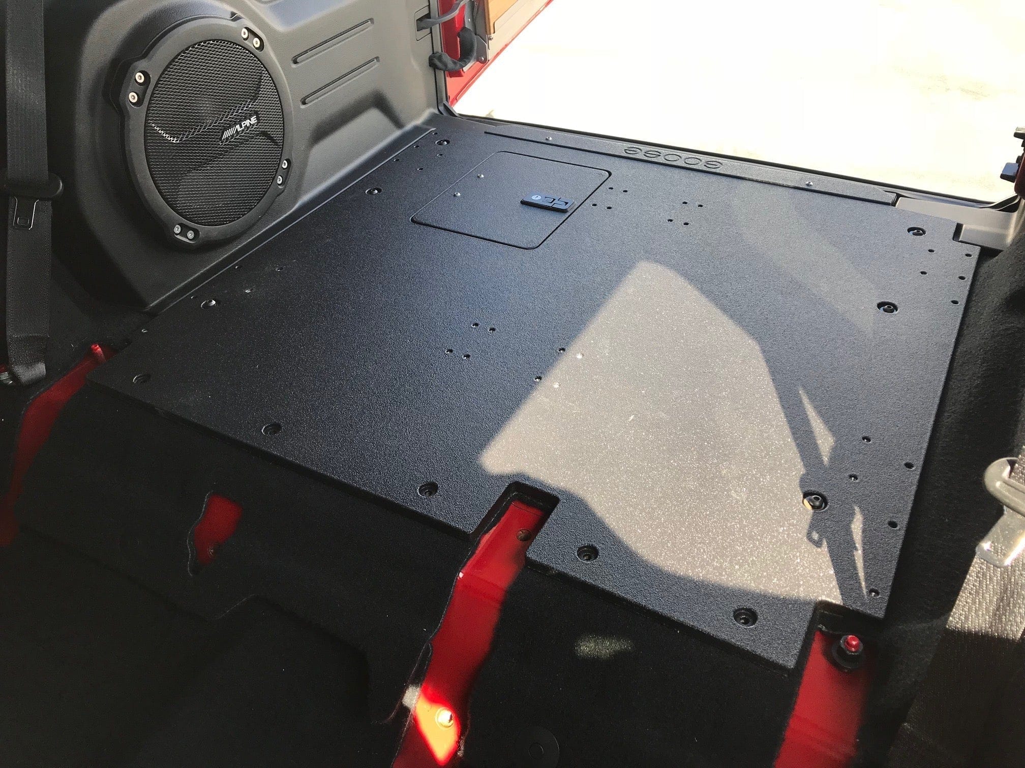 Goose Gear Plate Systems With Factory Subwoofer / Passenger Side Access Door / Include Shipping Jeep Wrangler 2021-present 392 4 Door - Rear Plate System