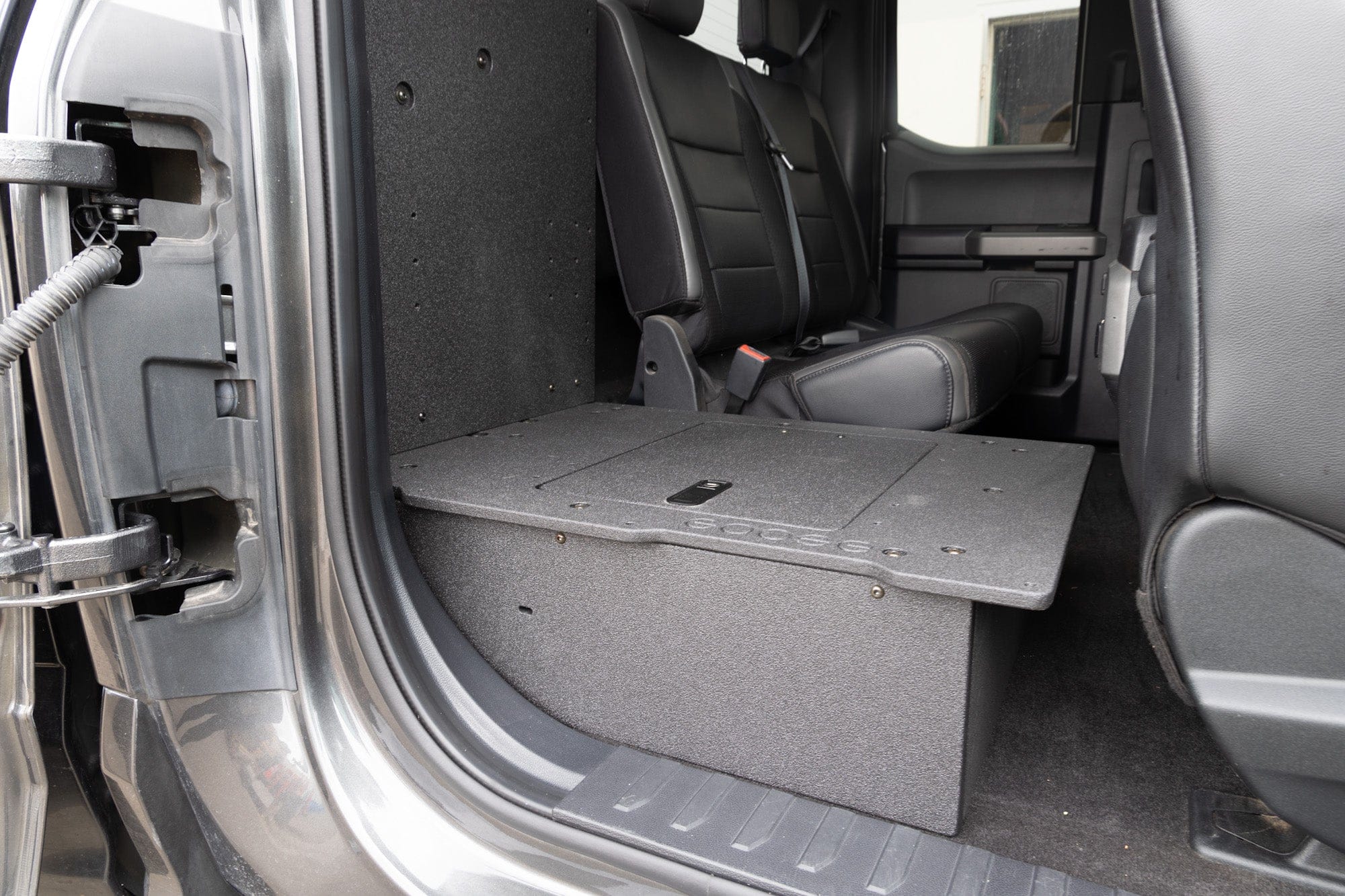 Goose Gear Seat Delete Plate System Ford F150 2015-Present 13th & 14th Gen. SuperCab - Second Row Seat Delete Plate System