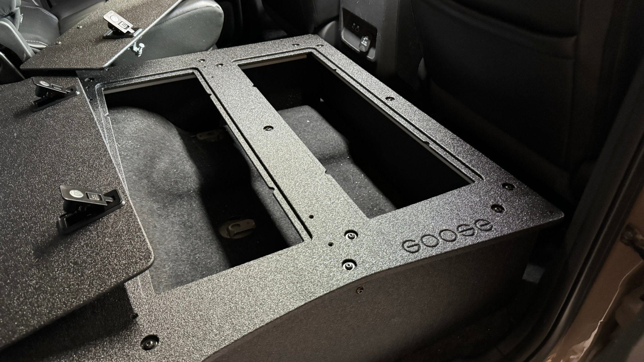 Goose Gear Seat Delete Plate System Nissan - Frontier - Crew Cab - 2021-Present - 3rd Gen - Explore Series - Second Row Seat Delete Plate System