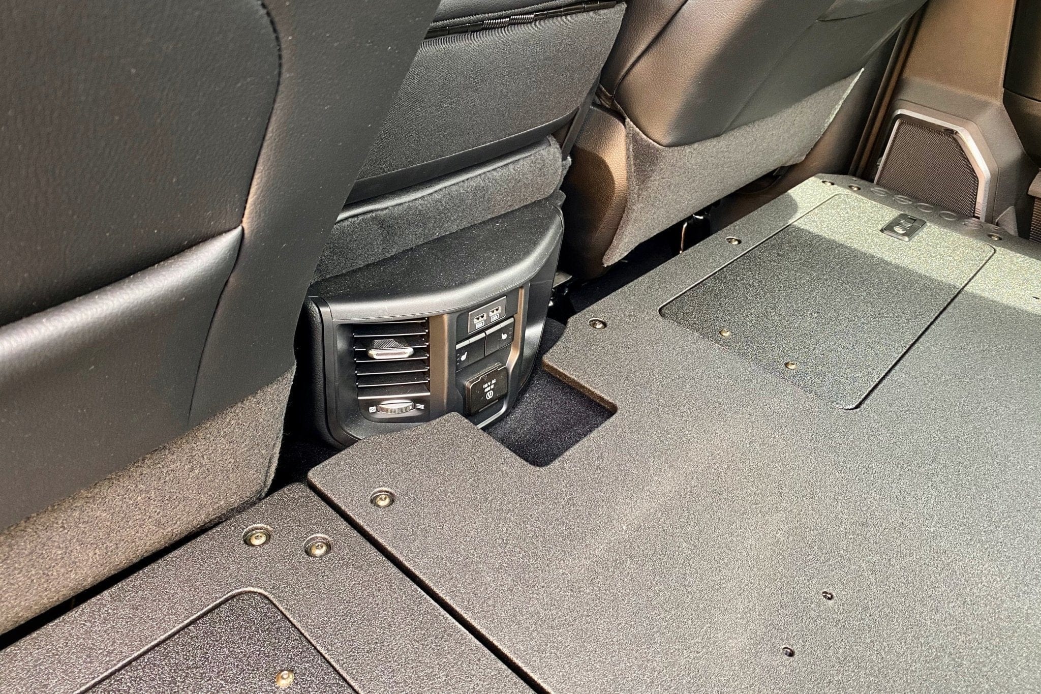 Goose Gear Seat Delete Plate System Ram 2500/3500 2009-Present 4th & 5th Gen. Crew Cab - Second Row Seat Delete Plate System