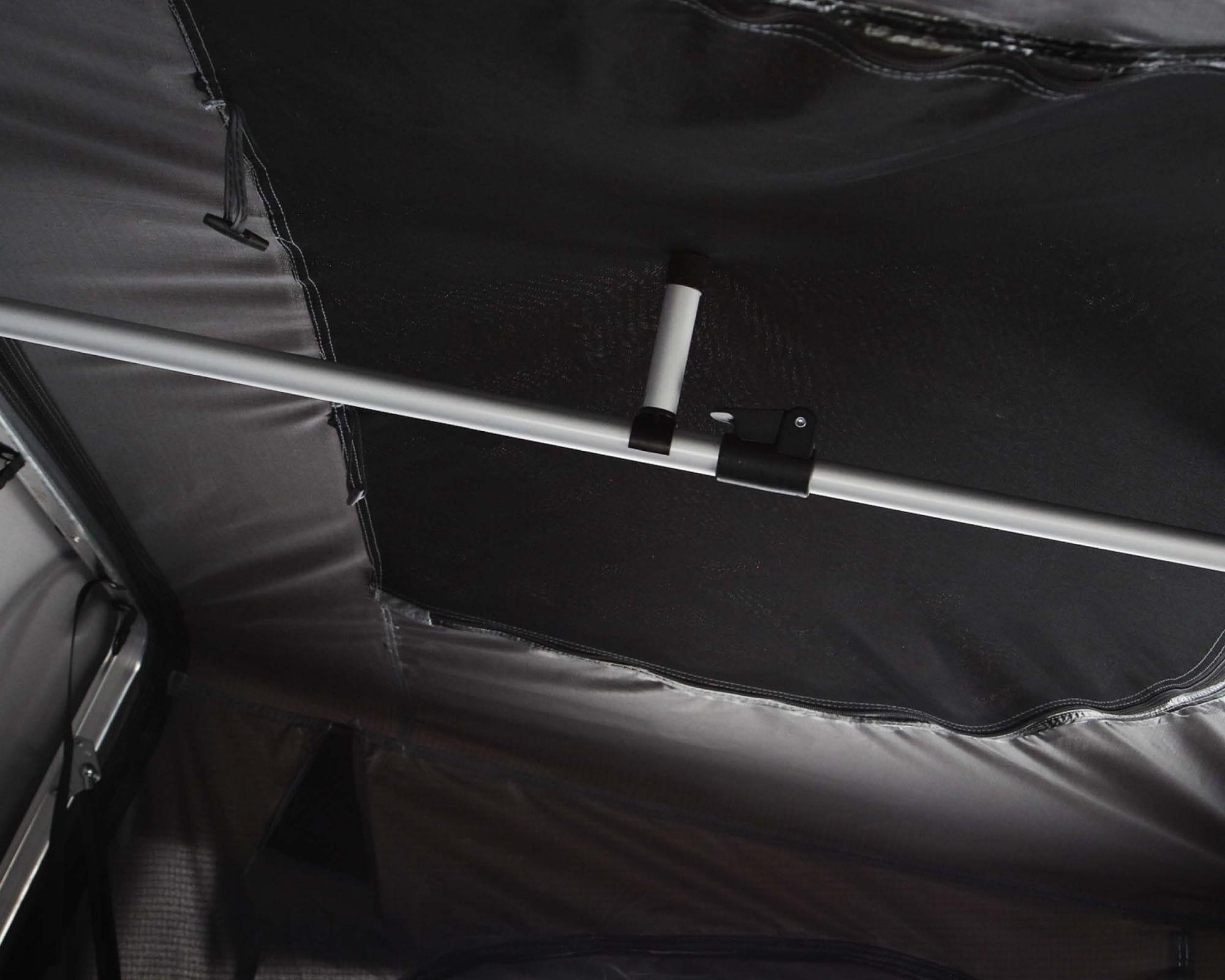 Overland Vehicle Systems 18089901 Bushveld hard shell roof top tent Overland Vehicle Systems