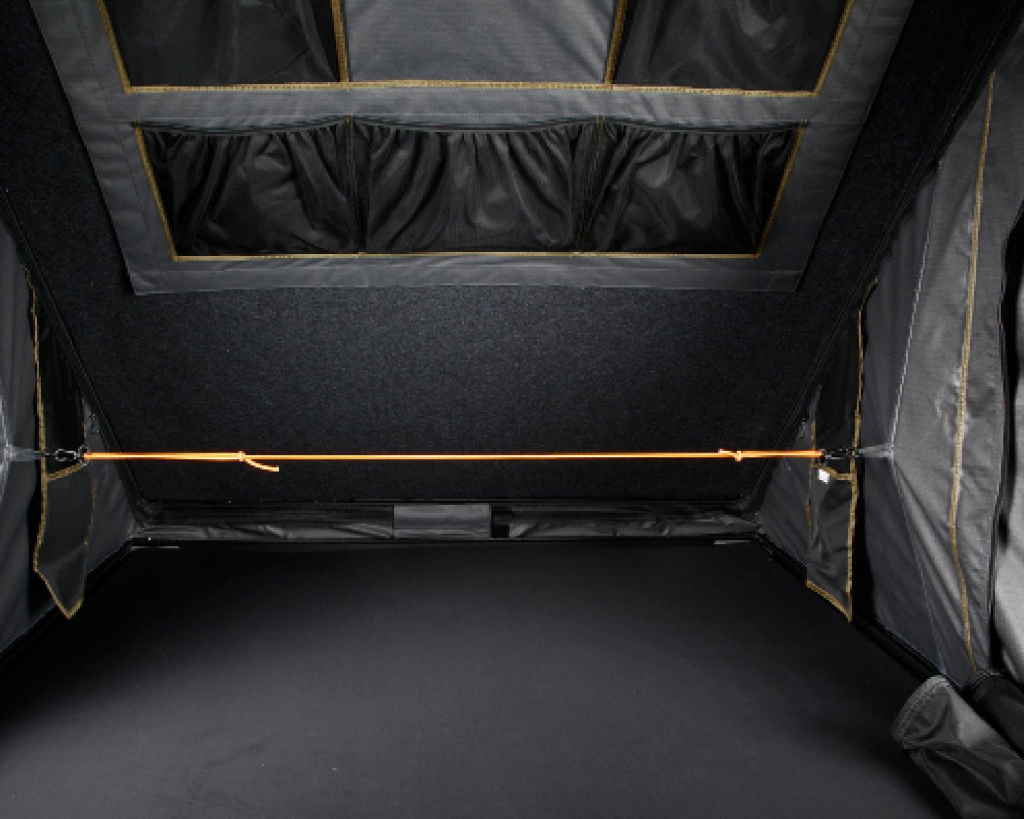 Overland Vehicle Systems 18099901 Mamba 3 Roof Top Tent - Clam Shell Roof Top Tent Overland Vehicle Systems