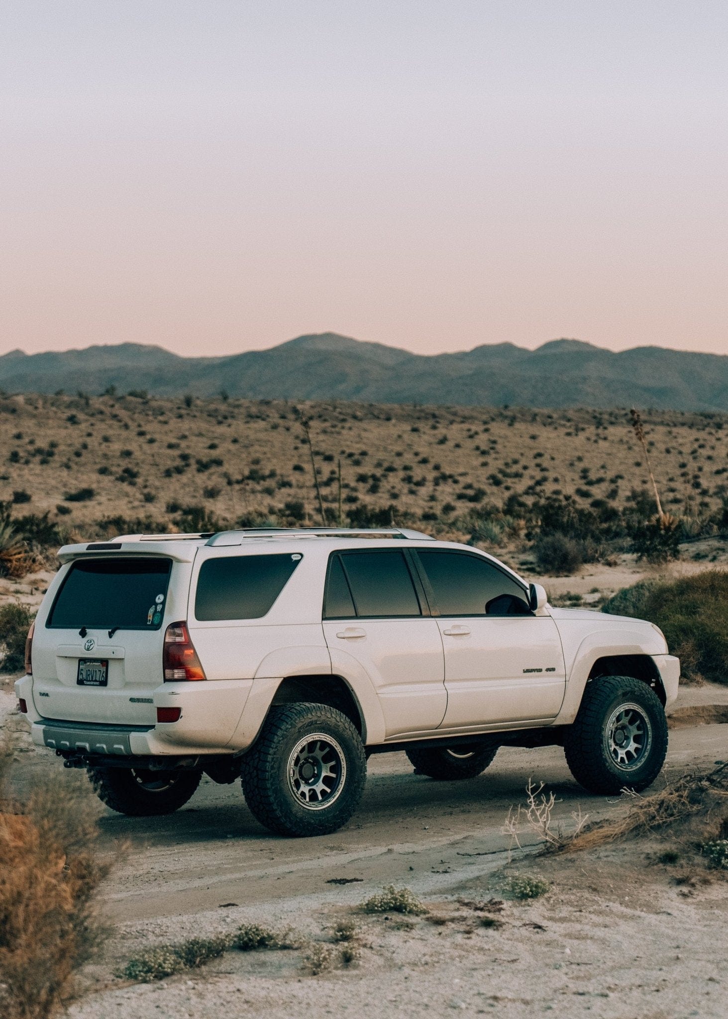 Relations Race Wheels Wheels RR5-H 17x8.5 (6x5.5 | 6x139.7) Hybrid Beadlock | Toyota Tacoma / 4Runner