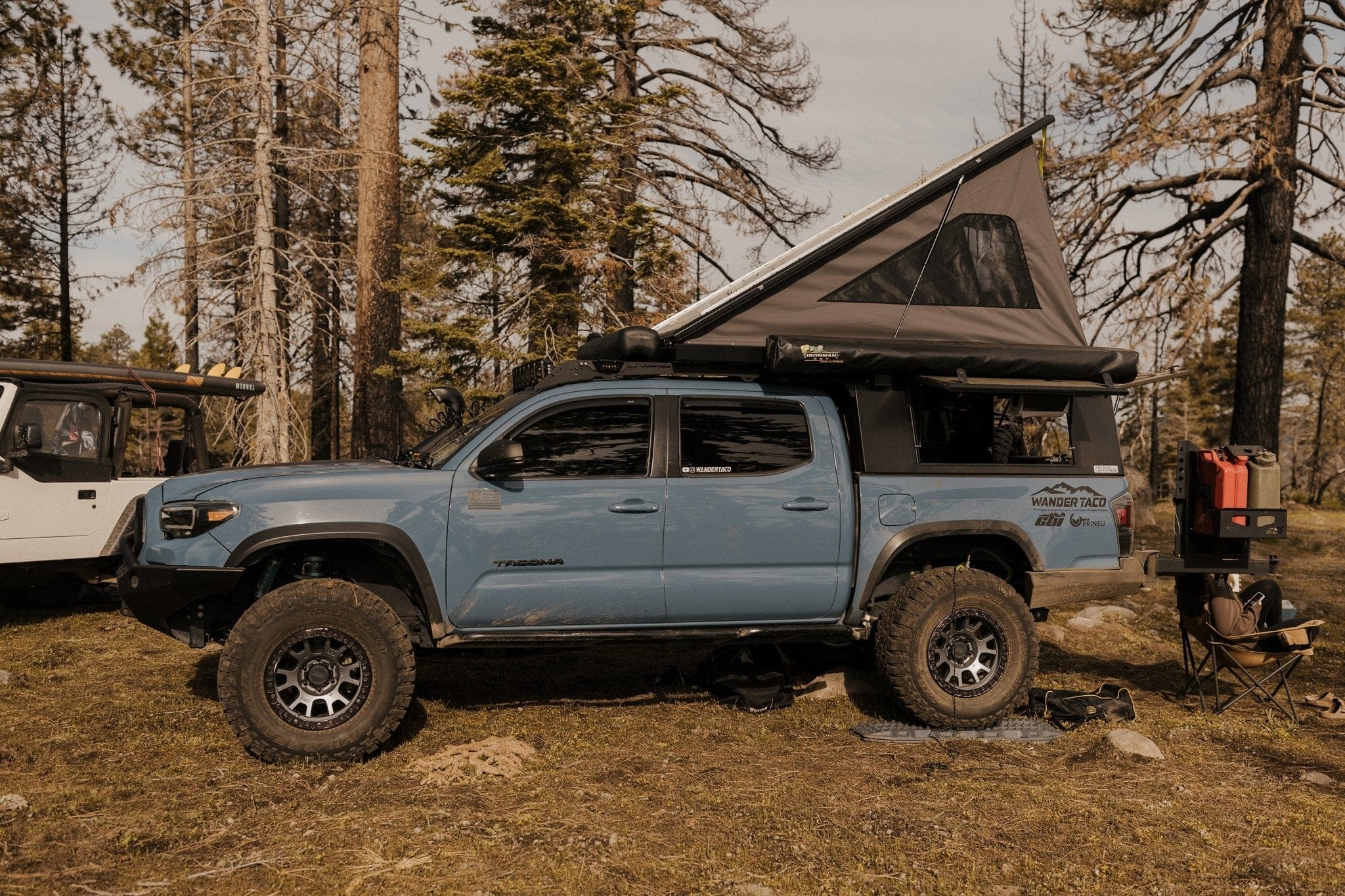 Relations Race Wheels Wheels RR5-H 17x8.5 (6x5.5 | 6x139.7) Hybrid Beadlock | Toyota Tacoma / 4Runner