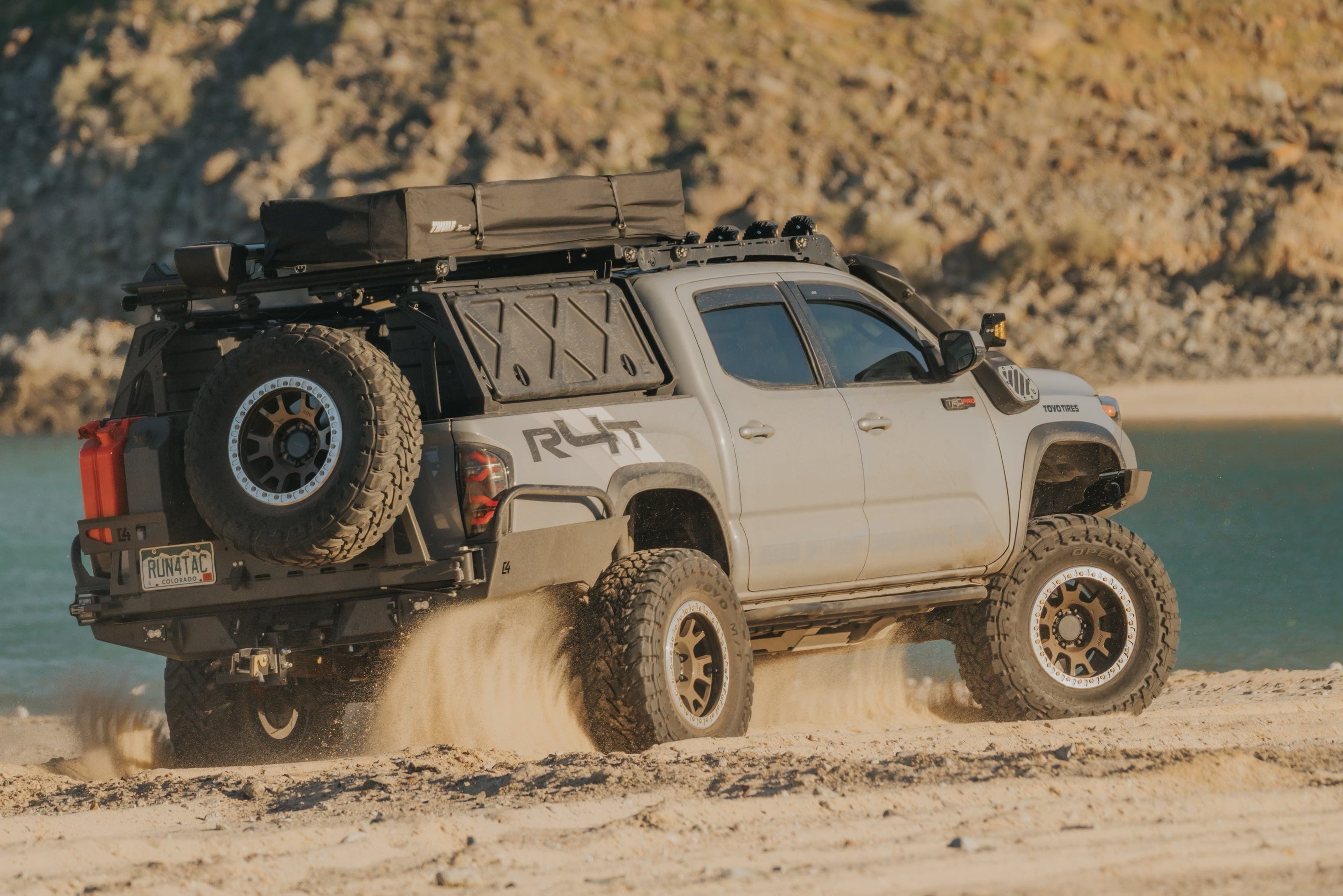 Relations Race Wheels Wheels RR5-H 17x8.5 (6x5.5 | 6x139.7) Hybrid Beadlock | Toyota Tacoma / 4Runner