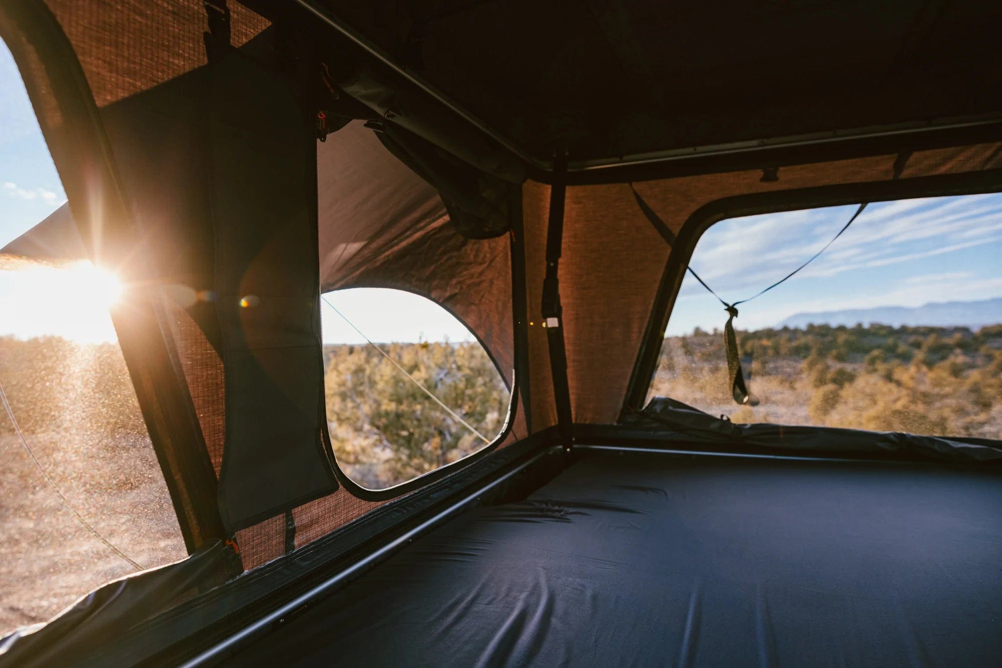 ROAM Tents Roam Rambler Roof Top Tent