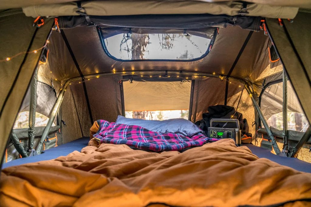 ROAM Tents Roam Vagabond Roof Top Tent