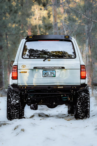 Snowbound Customs :ighting Spoiler with Integrated Baja Designs S2 Chase Lights - 80 Series Land Cruiser/LX450